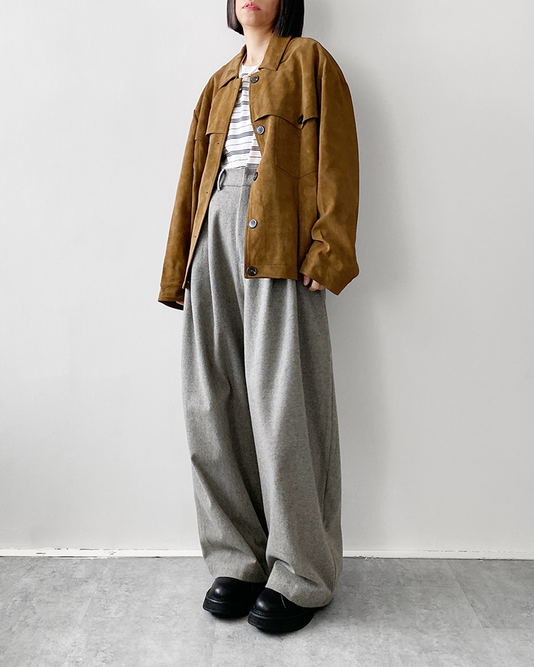 MFO-2654 爸爸的麂皮外套