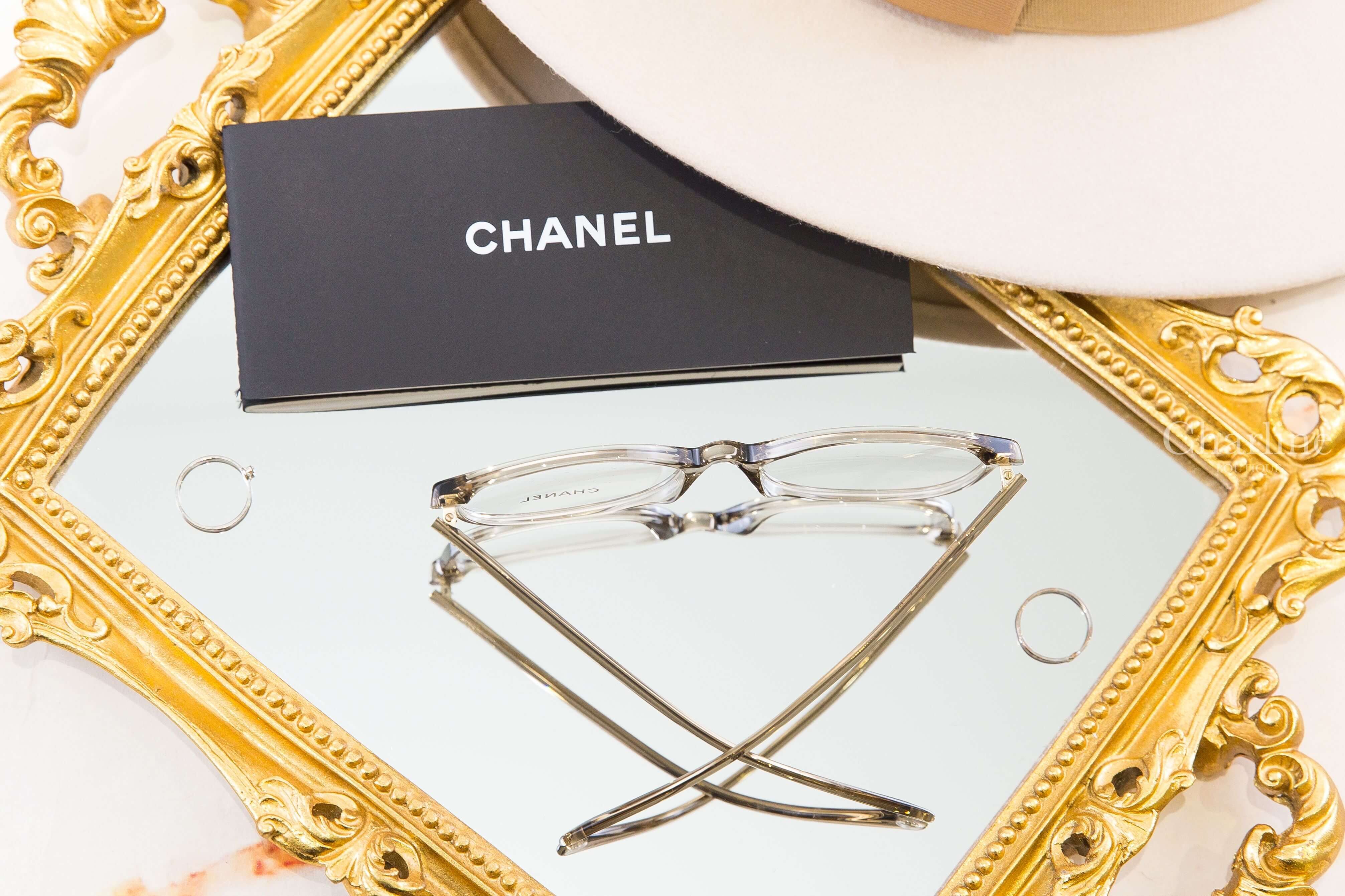 Chanel Pantos Eyeglasses 灰褐色圓框側邊金色 Logo 鏡腳透明圓型CC平光眼鏡-Charline Boutique 精品代購