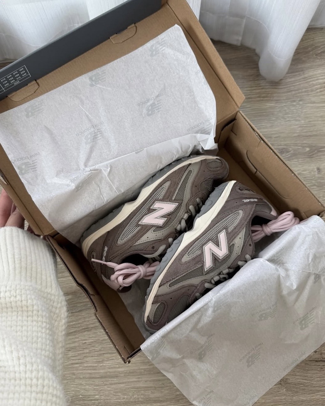 New Balance NB 204L 復古 麂皮 網眼 咖啡色