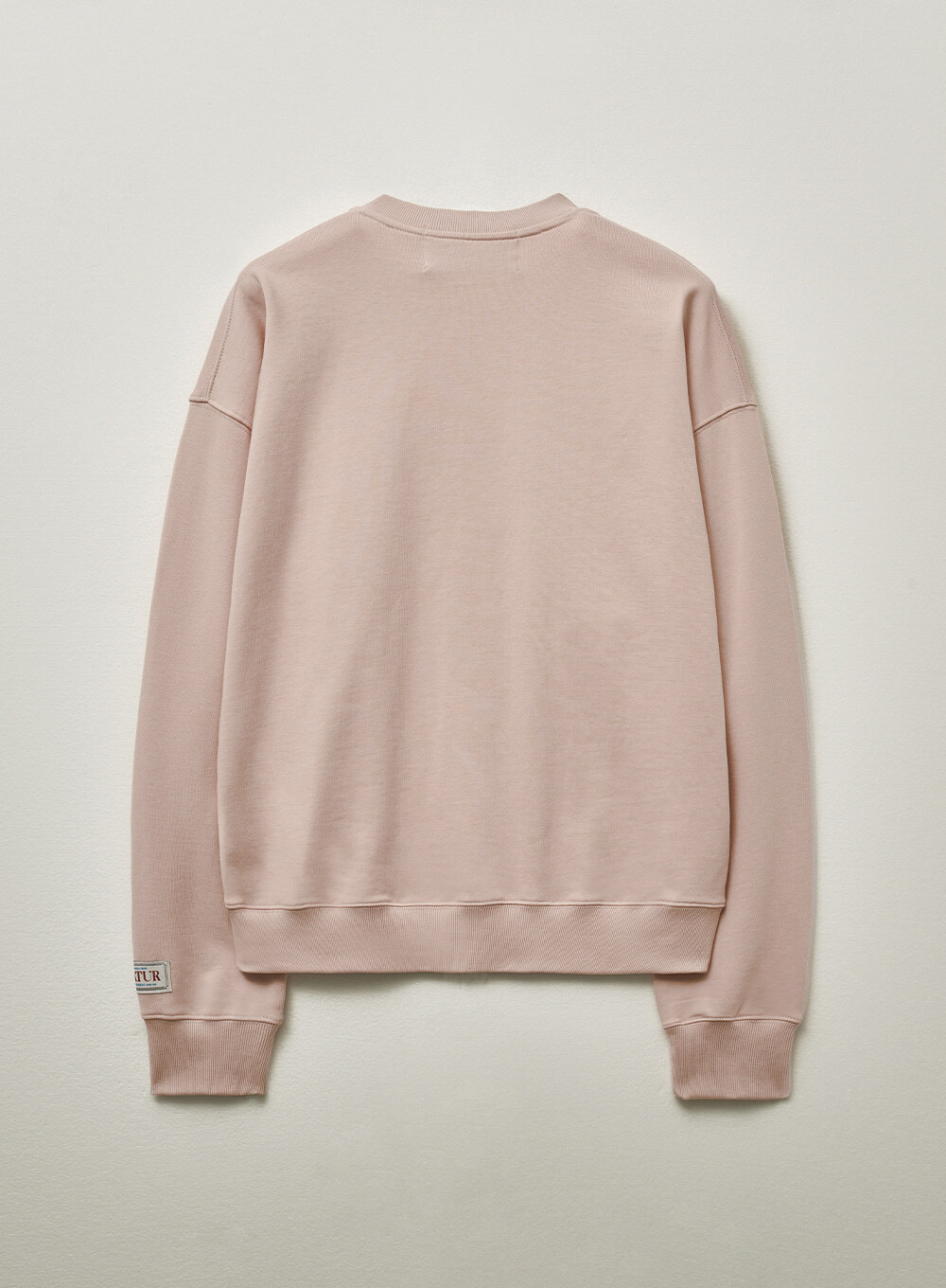 【官方原價129000WON ～HKD708😱 入LIVECODE一件減至$388！抵至近5折半價帶走SATUR🔥】【SATUR】Classic Logo Sweatshirt - Light Pink