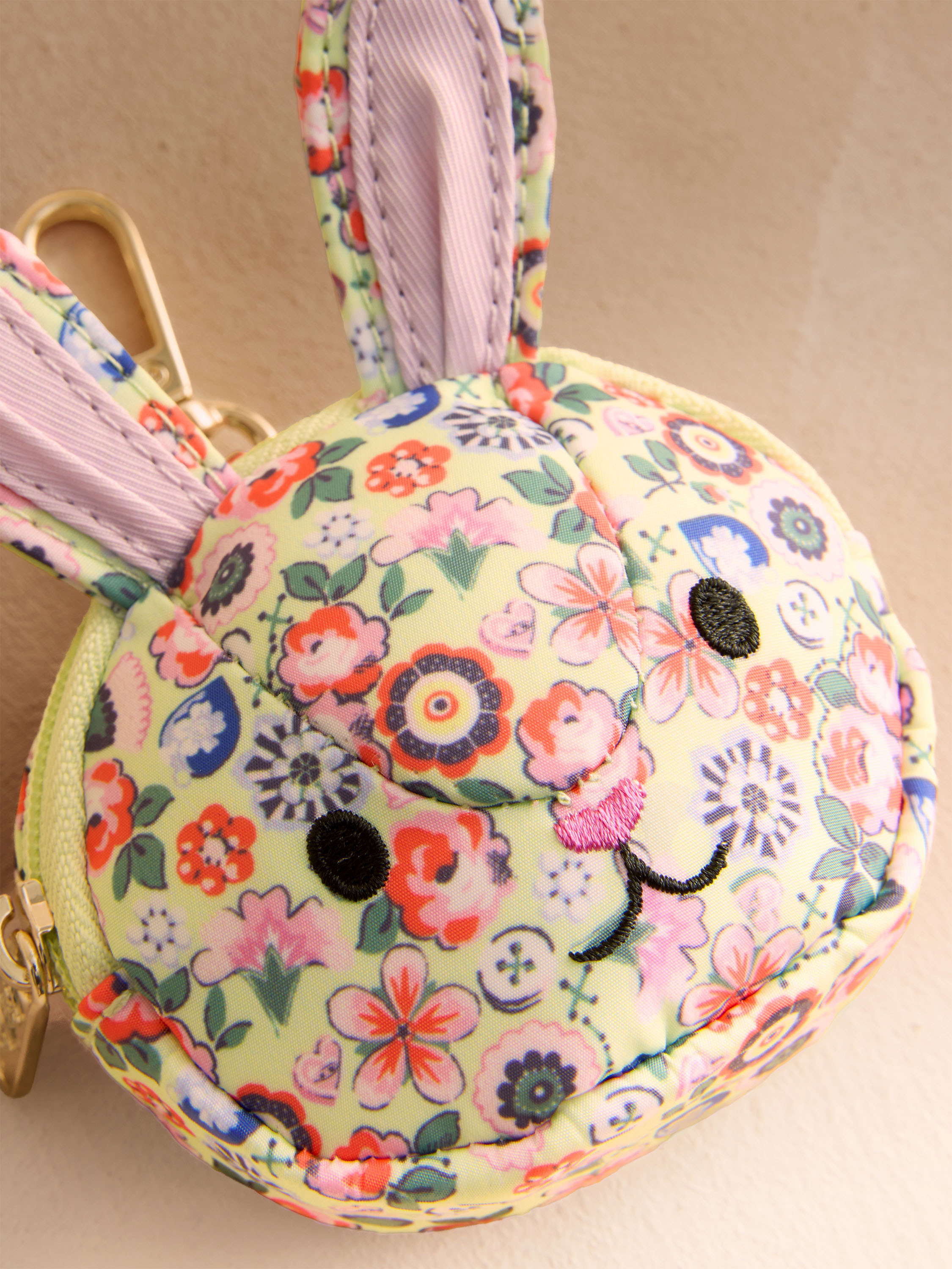 Pearly Queen Ditsy 立體兔子造型零錢包