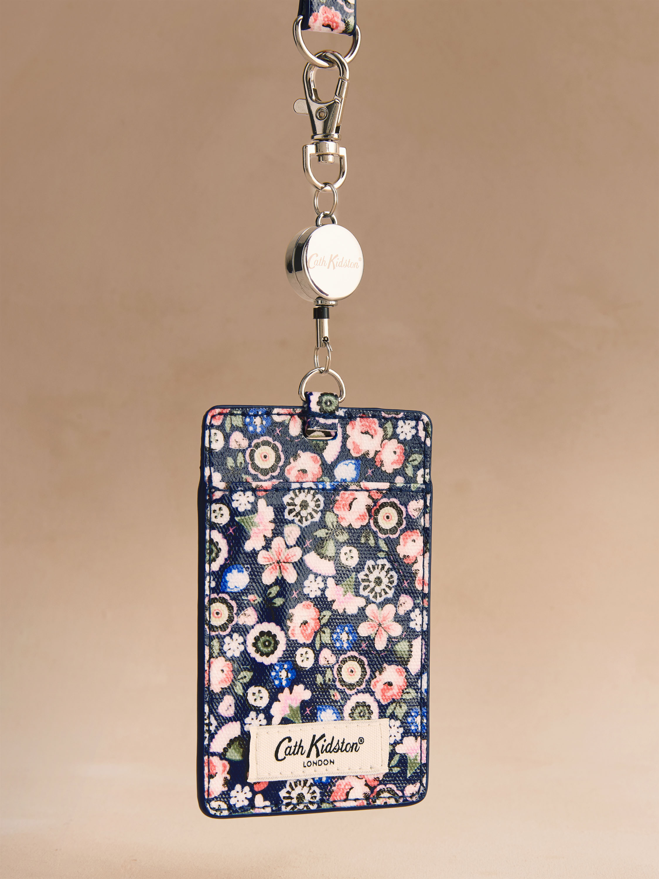 Pearly Queen Ditsy 伸縮識別證件套票卡夾