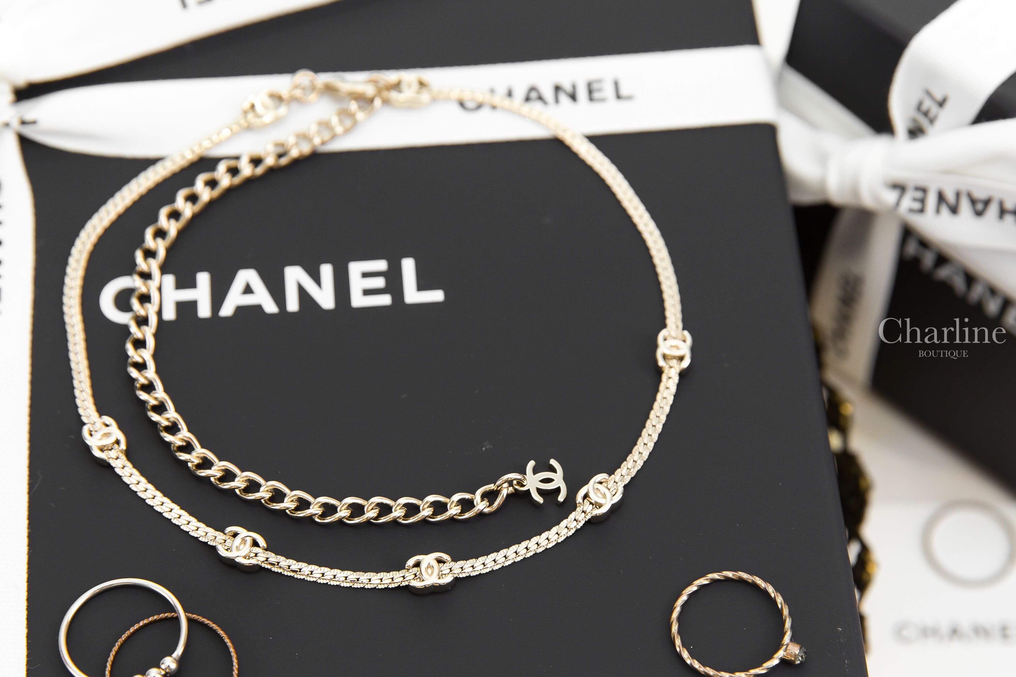 Chanel Choker 金色五顆CC頸鏈
