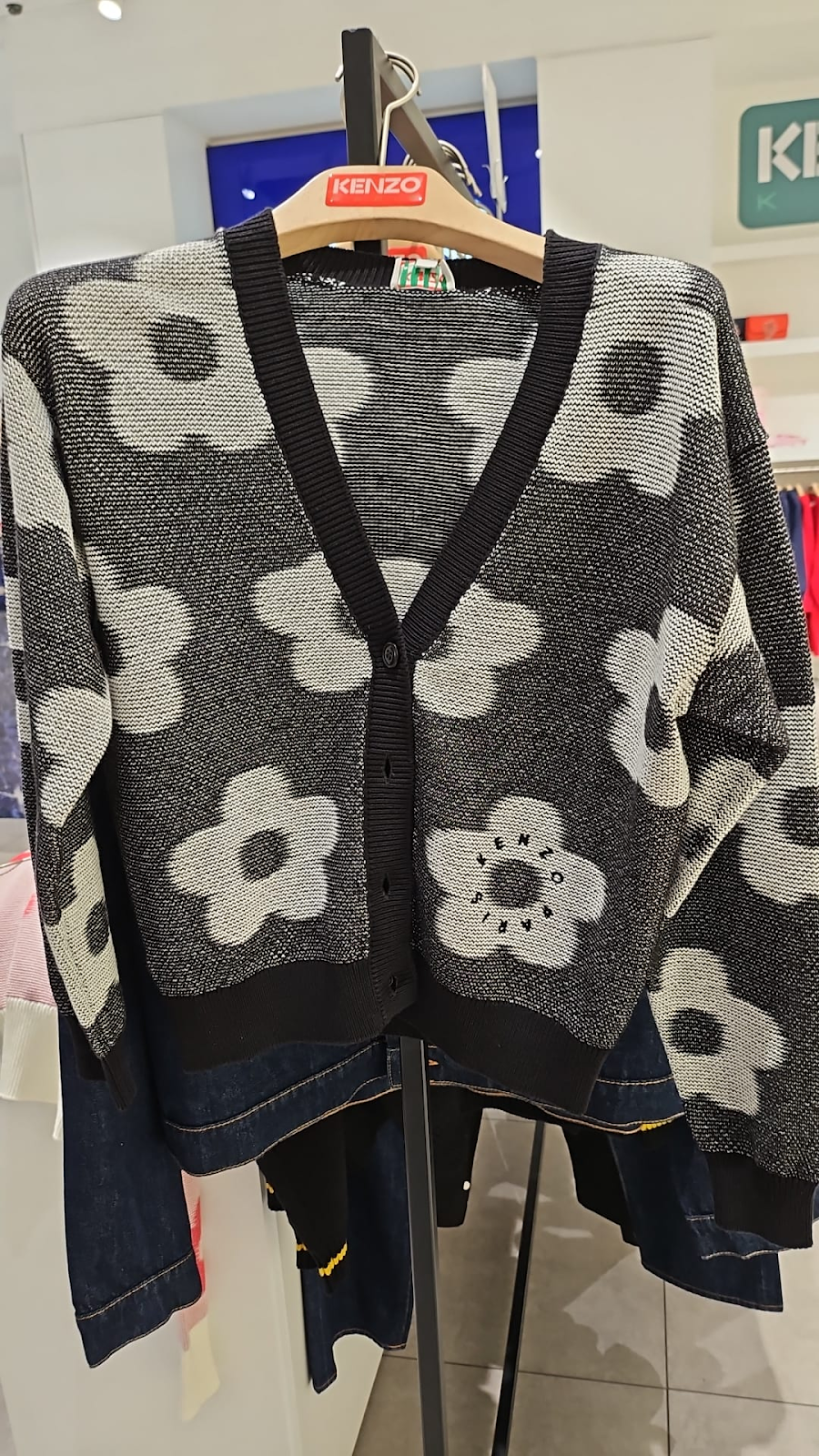 UK162 KENZO 滿版花花針織開胸外套 XS 胸：49 cm 長：53 cm