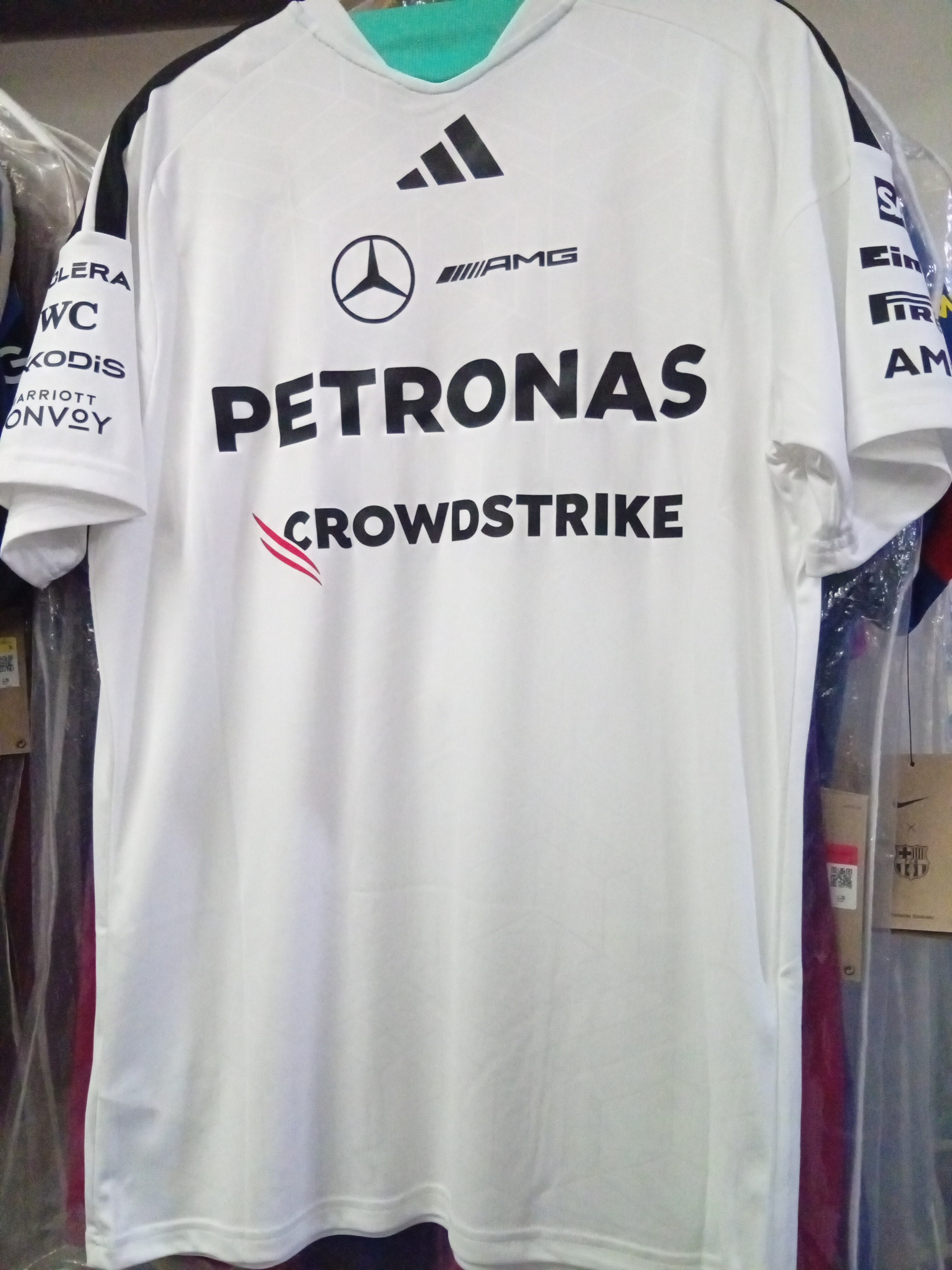 2026 F1平治車隊白色車手Tee