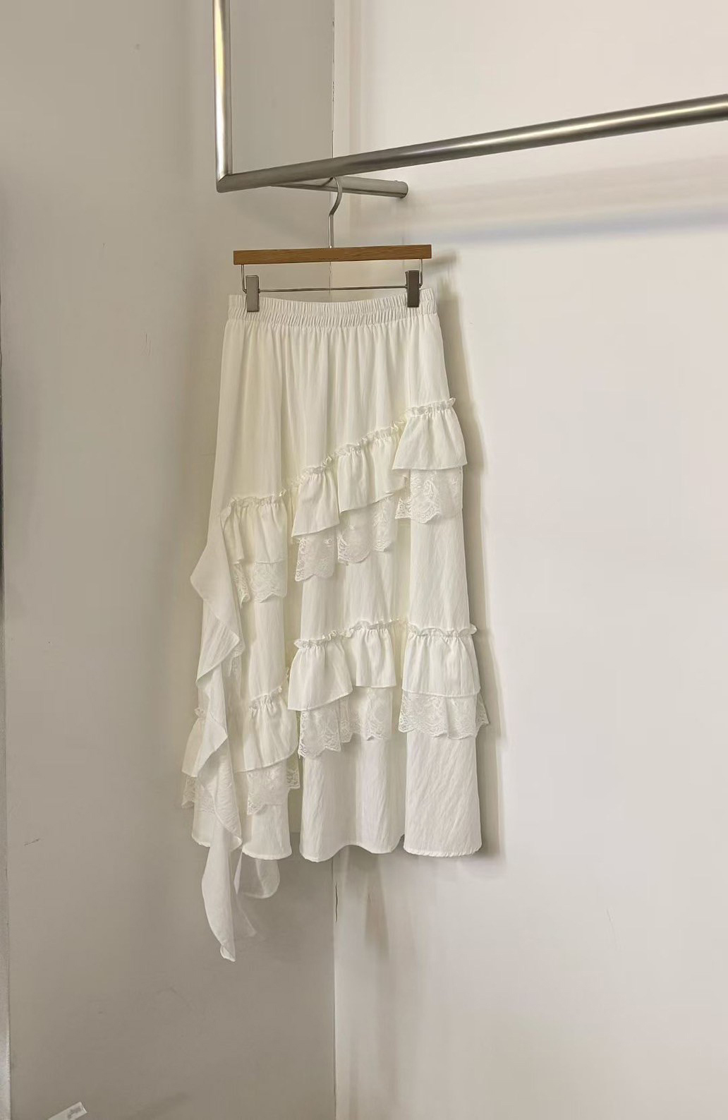 鬆緊腰不規則荷葉滾邊蛋糕裙長裙-F / 2色