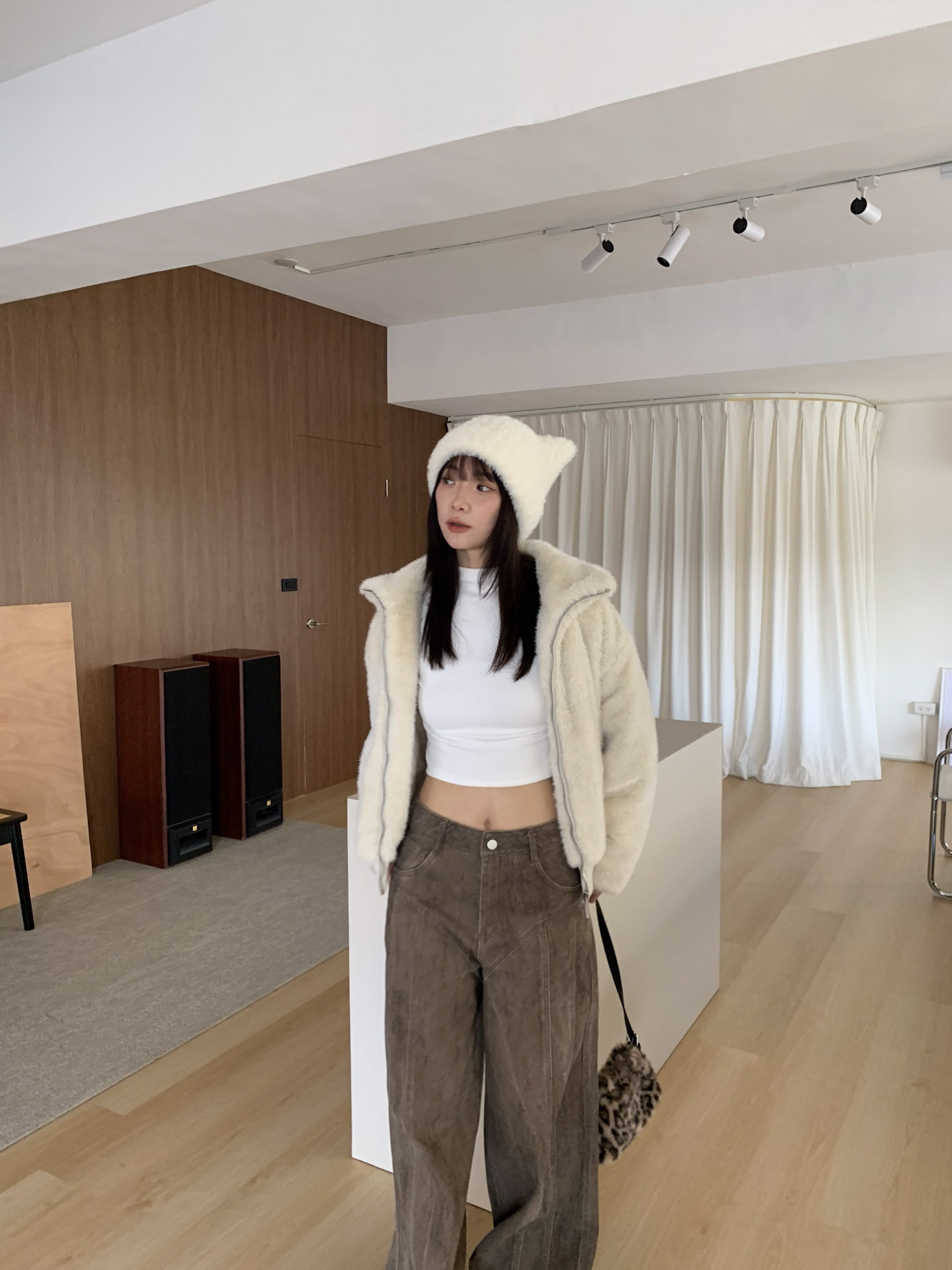 ISA_首爾過冬! 雪花感毛絨絨鋪棉拉鍊外套_51234