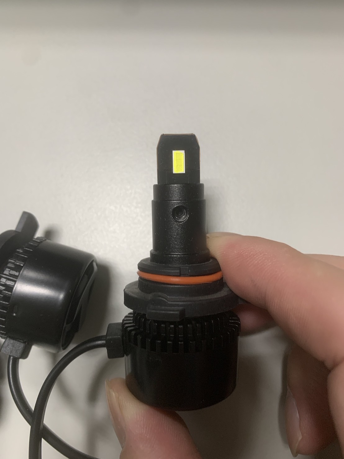 【庫存出清】9012 HIR2 薄型版 LED 大燈 七天保固 風扇款 白光 一組兩顆合售 建議魚眼燈具使用