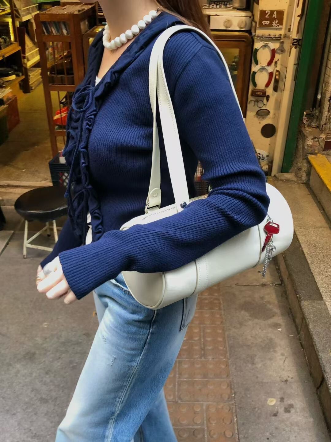 荷葉滾邊綁帶蝴蝶結造型罩衫上衣 / 3色