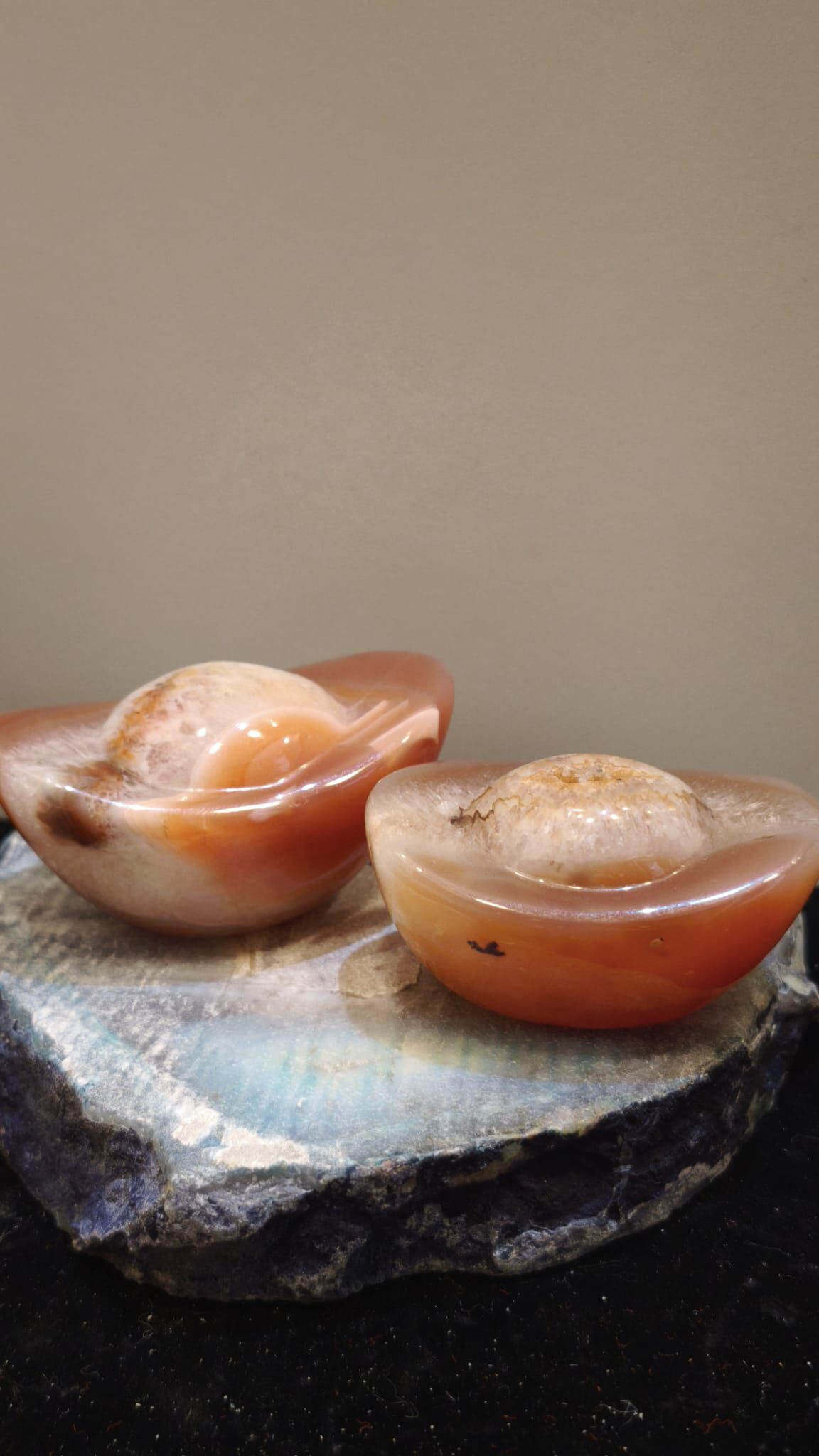 0202CT31-水晶飾物CT- 金瑪瑙鮑魚元寶 [1件] (C31)