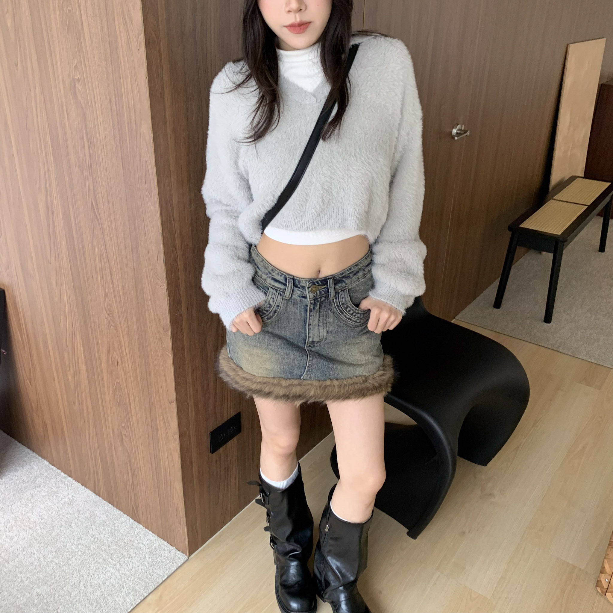 ISA_疊穿更加分! 溫柔系翻領短版馬海毛上衣_61024