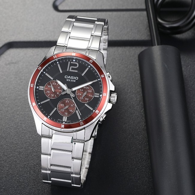 【CASIO 卡西歐】商務 紳士 日期 三眼 不鏽鋼 腕錶 MTP-1374D-5A