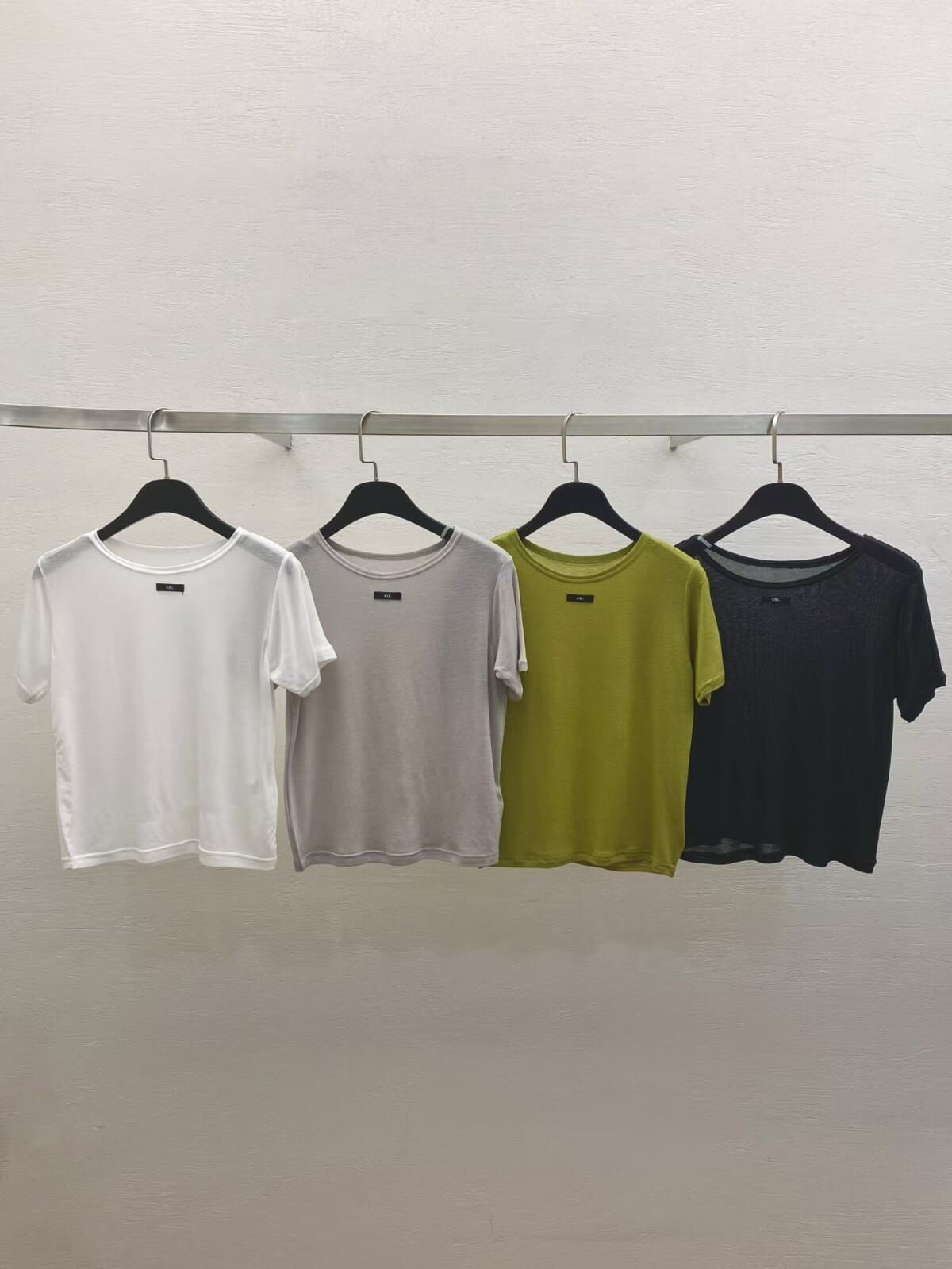 MK5506 小標籤圓領Tee *特價* (優惠碼同充值購物金不適用)