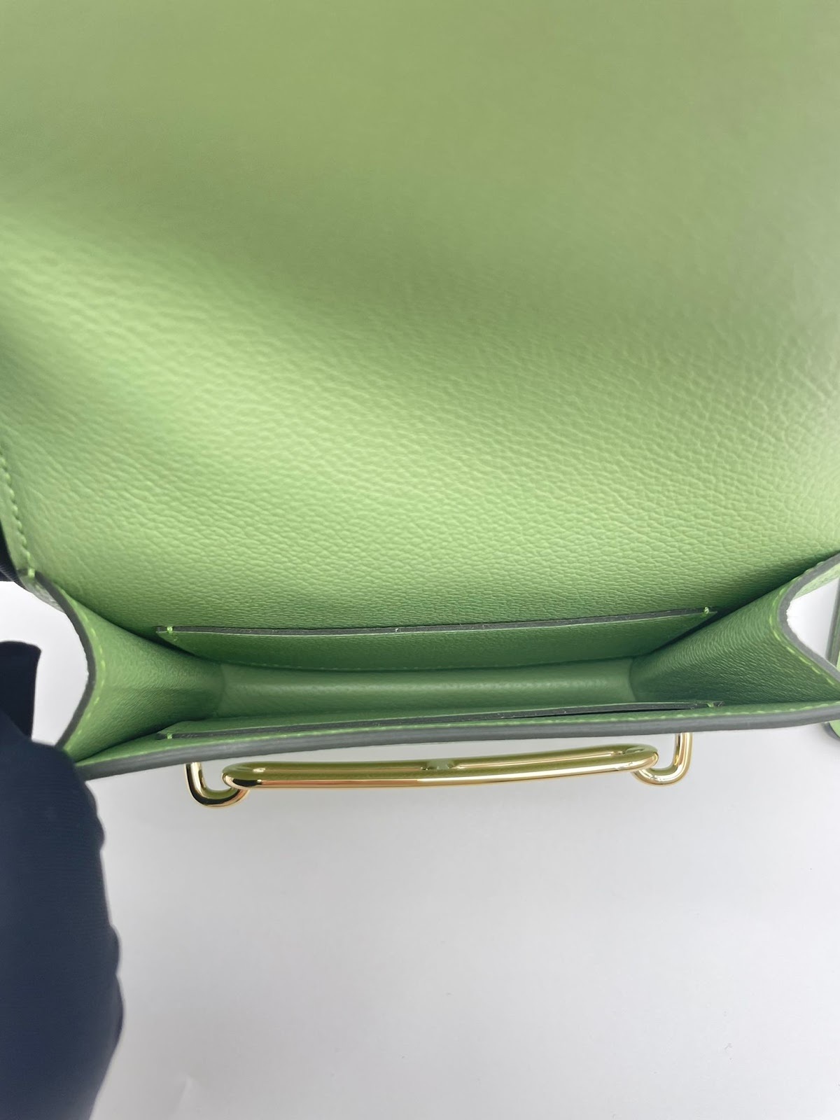 UK021 Hermes Roulis Slim wallet - 牛油果綠色 H082053CP 3I 12.5 x 10 cm