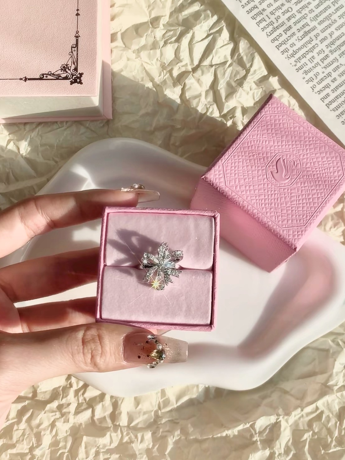 SWAROVSKI 施華洛世奇 VOLTA 蝴蝶結 戒指