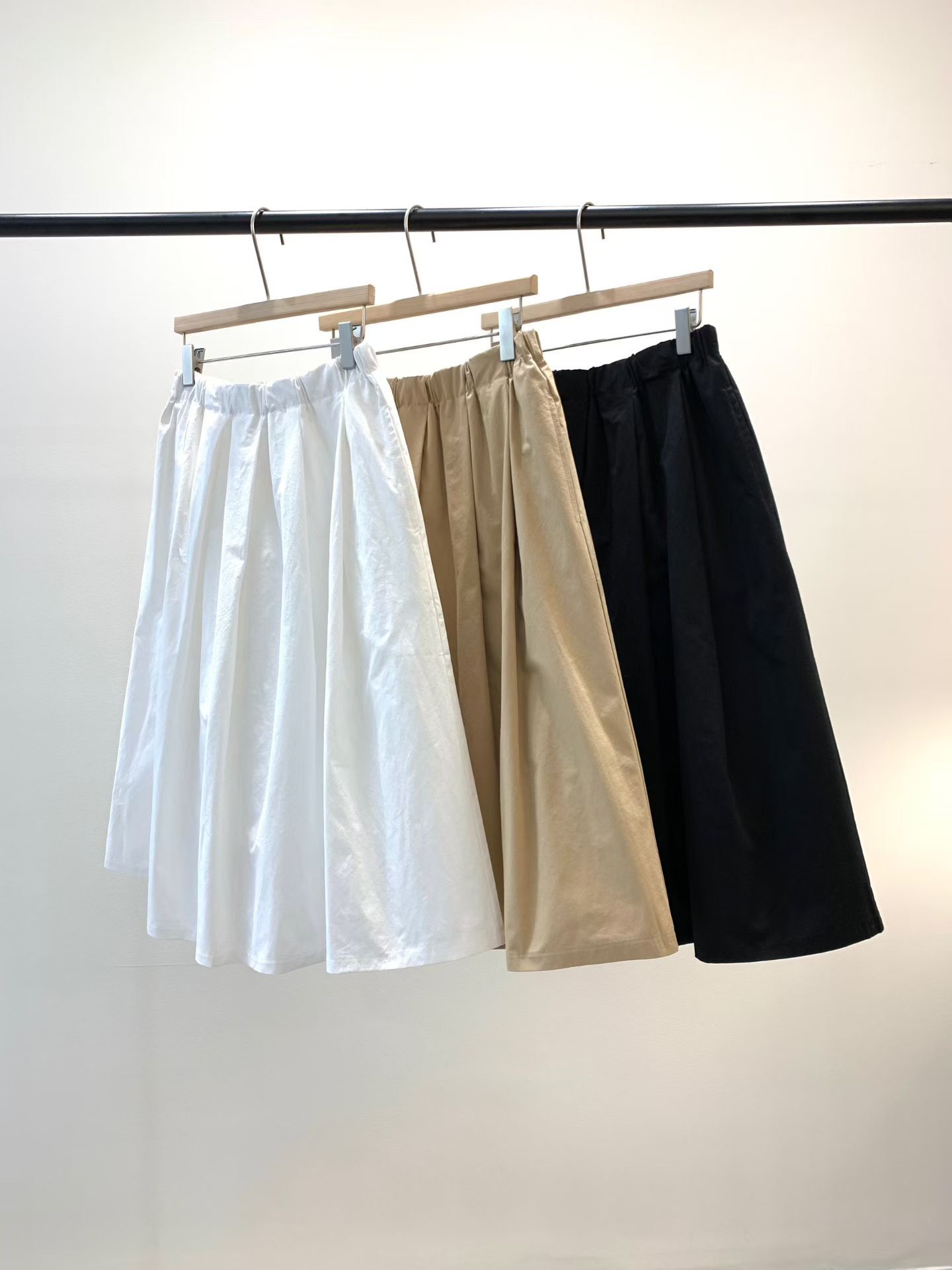 KN5520 百摺皺皺挺身裙 *特價* (優惠碼同充值購物金不適用)