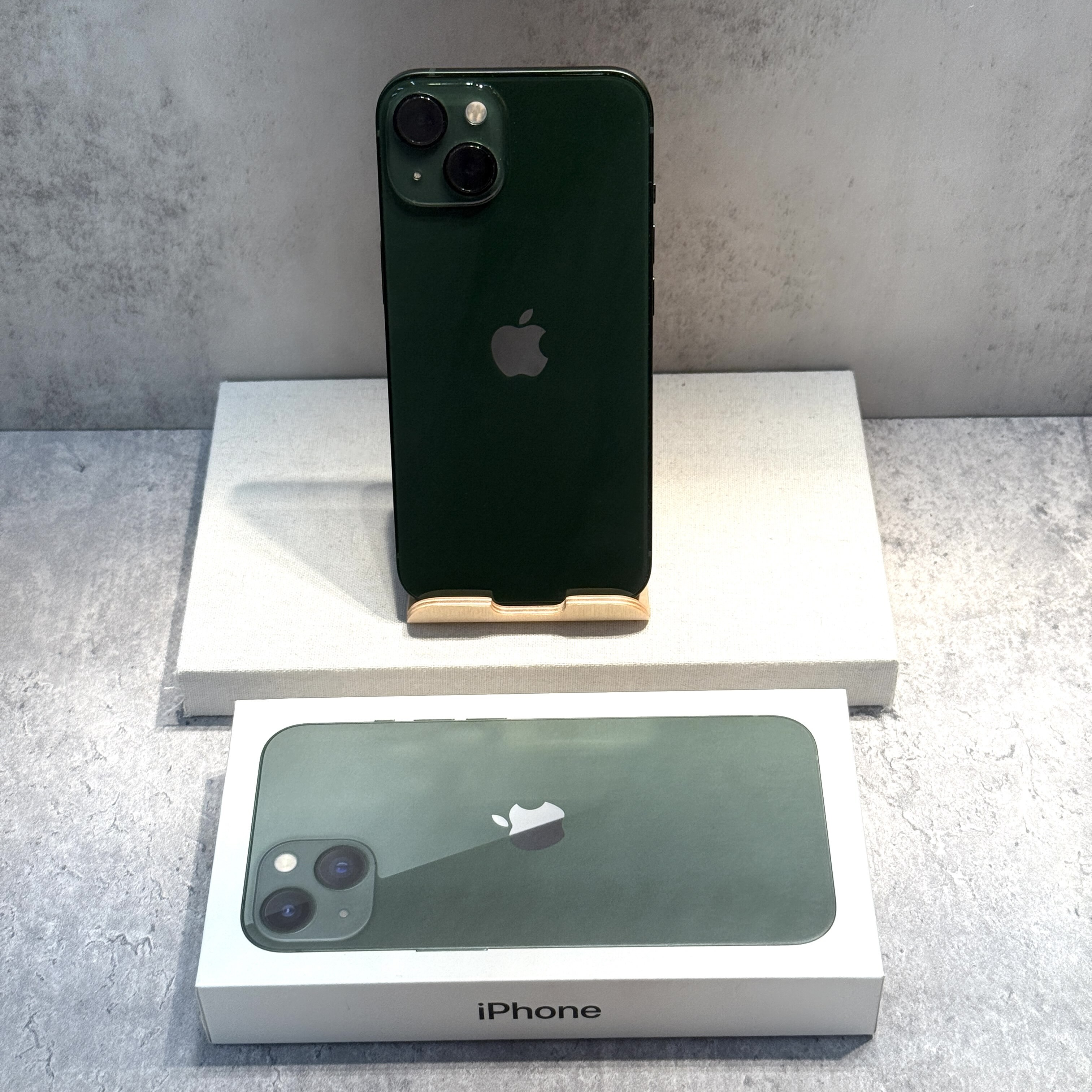 【二手】iPhone 13 256G 綠色