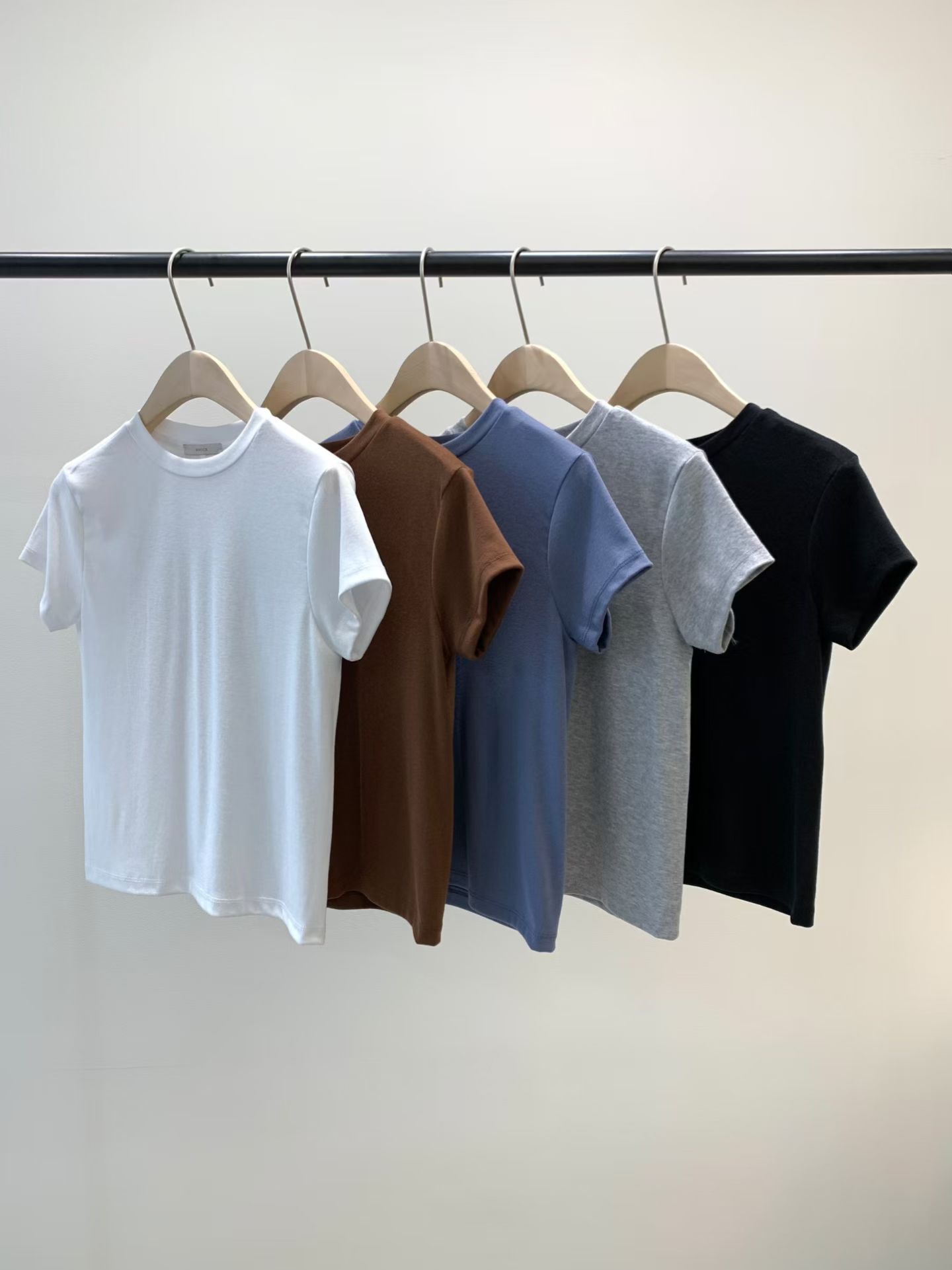 KN5521 微貼身短袖Tee *特價* (優惠碼同充值購物金不適用)