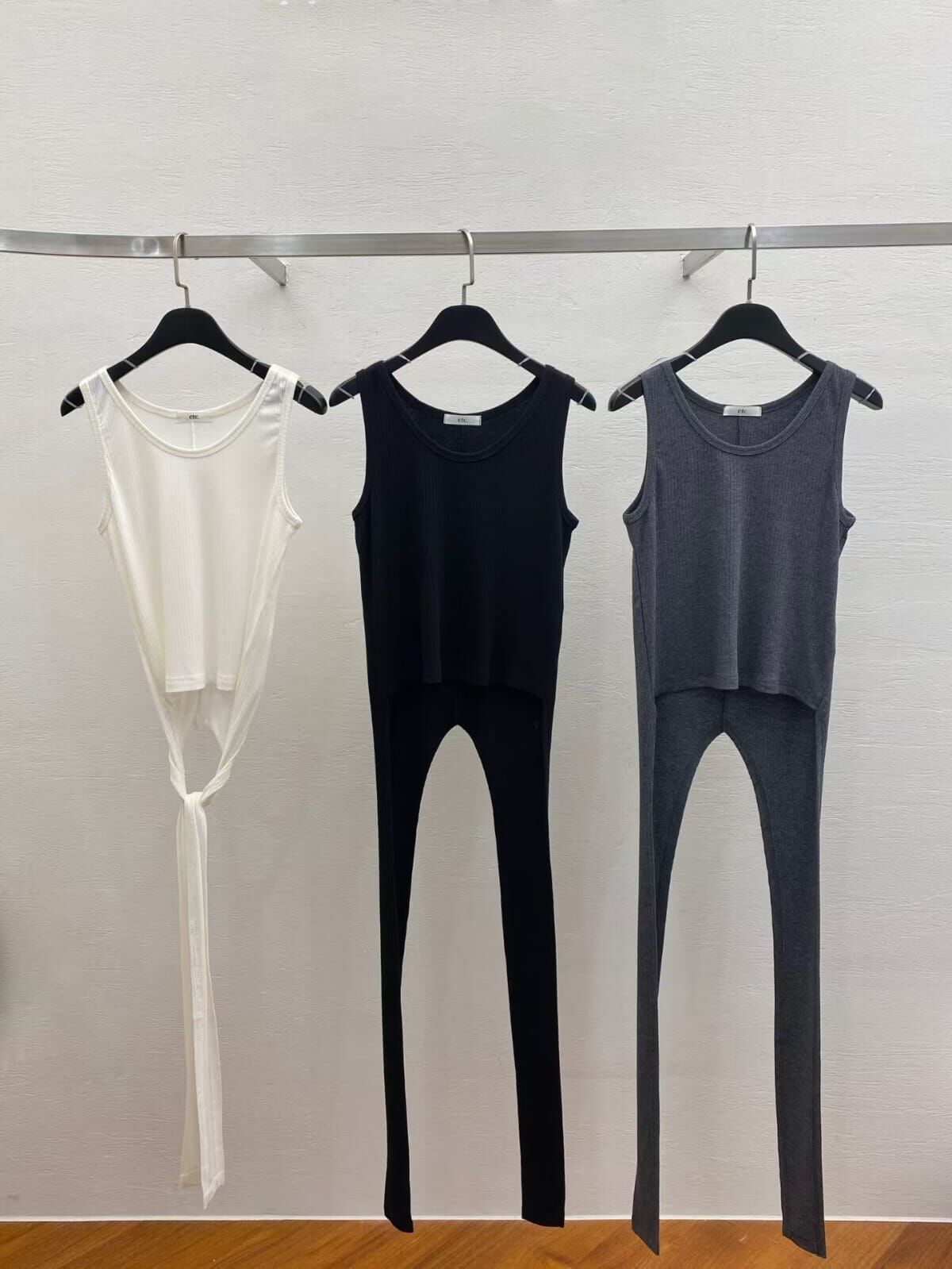 MK5532 後長綁帶背心 *特價* (優惠碼同充值購物金不適用)