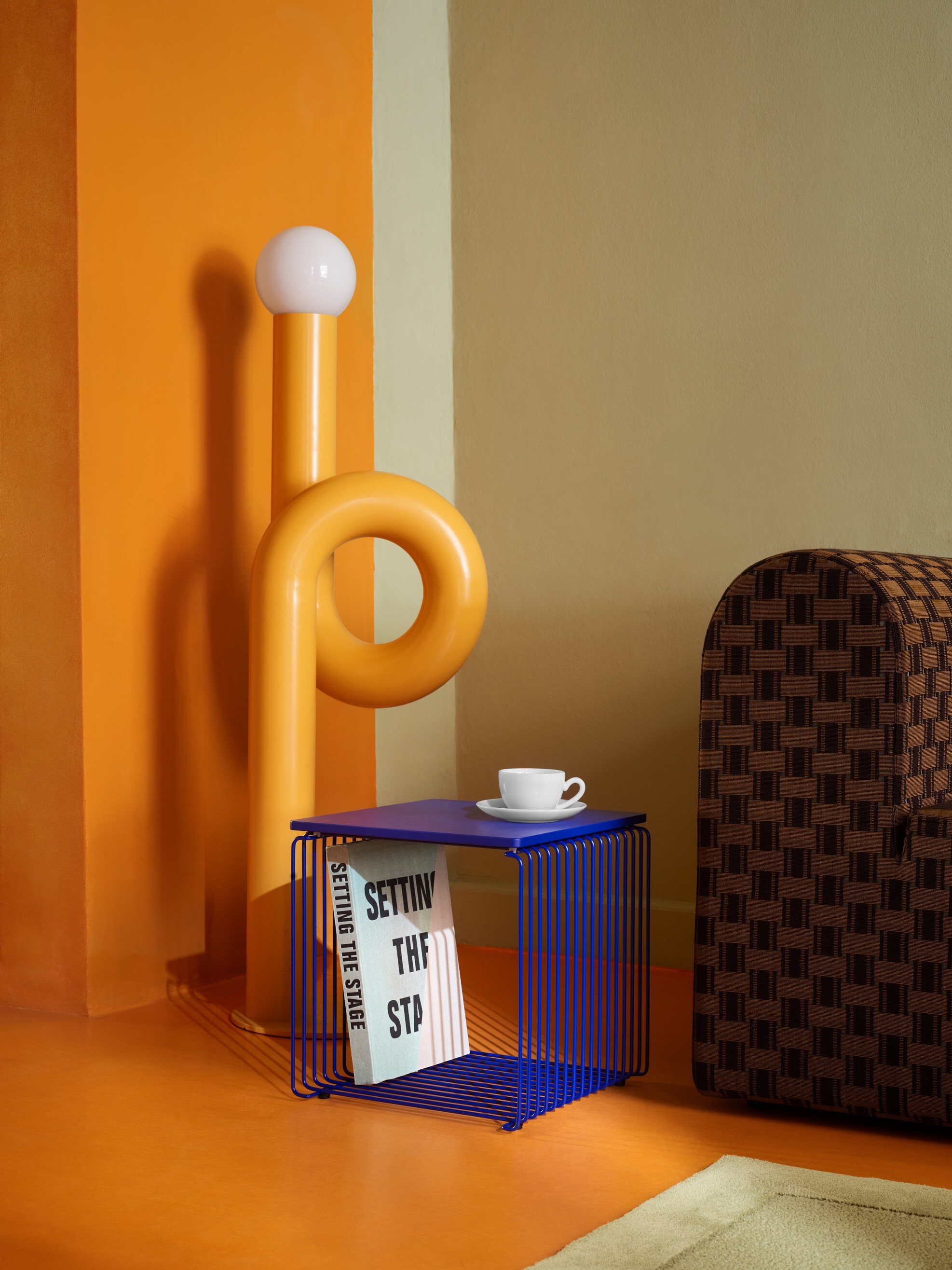 (預購) 迷網 / 多功能壁掛架 - 君主藍色寬版 by Montana