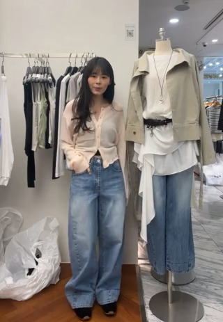 MK5509 水洗闊腳微灣刀牛仔褲 *特價* (優惠碼同充值購物金不適用)