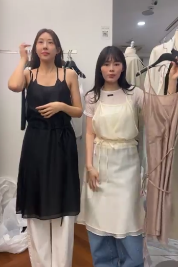 MK5503 前頁綁帶透紗吊帶連衣裙 *特價* (優惠碼同充值購物金不適用)