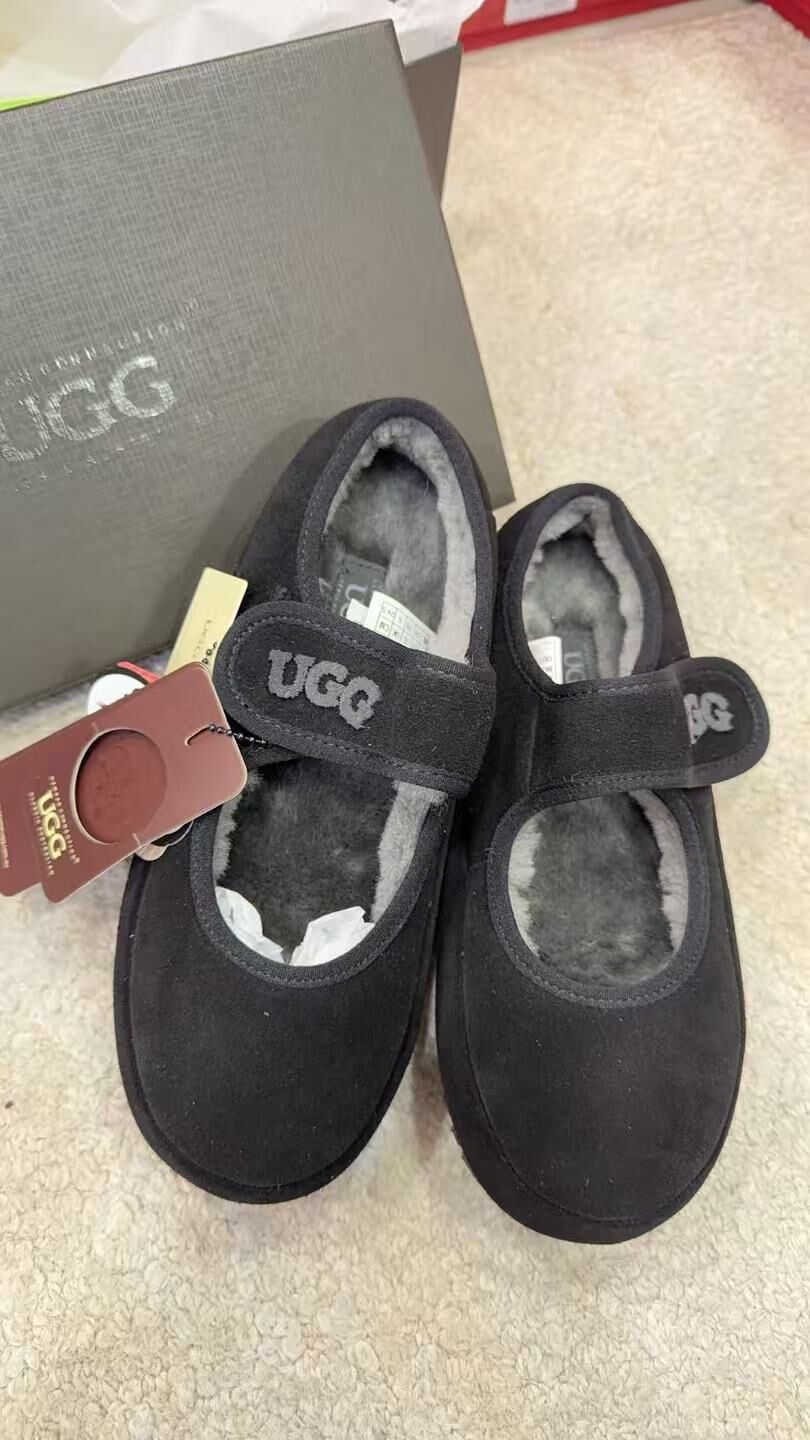 UGG42-M