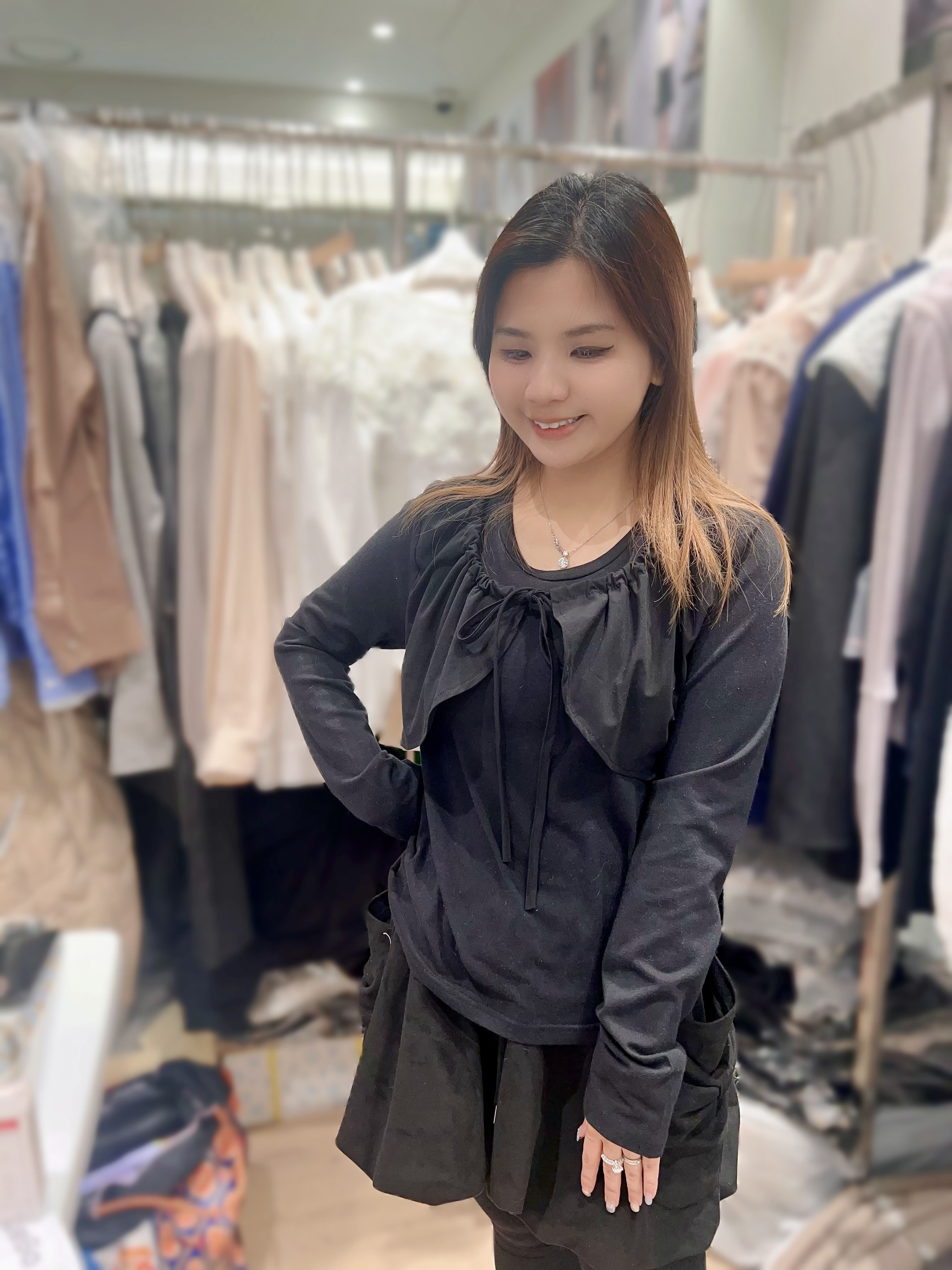 FT09 胸38 -42  長22 $429 (一口價)