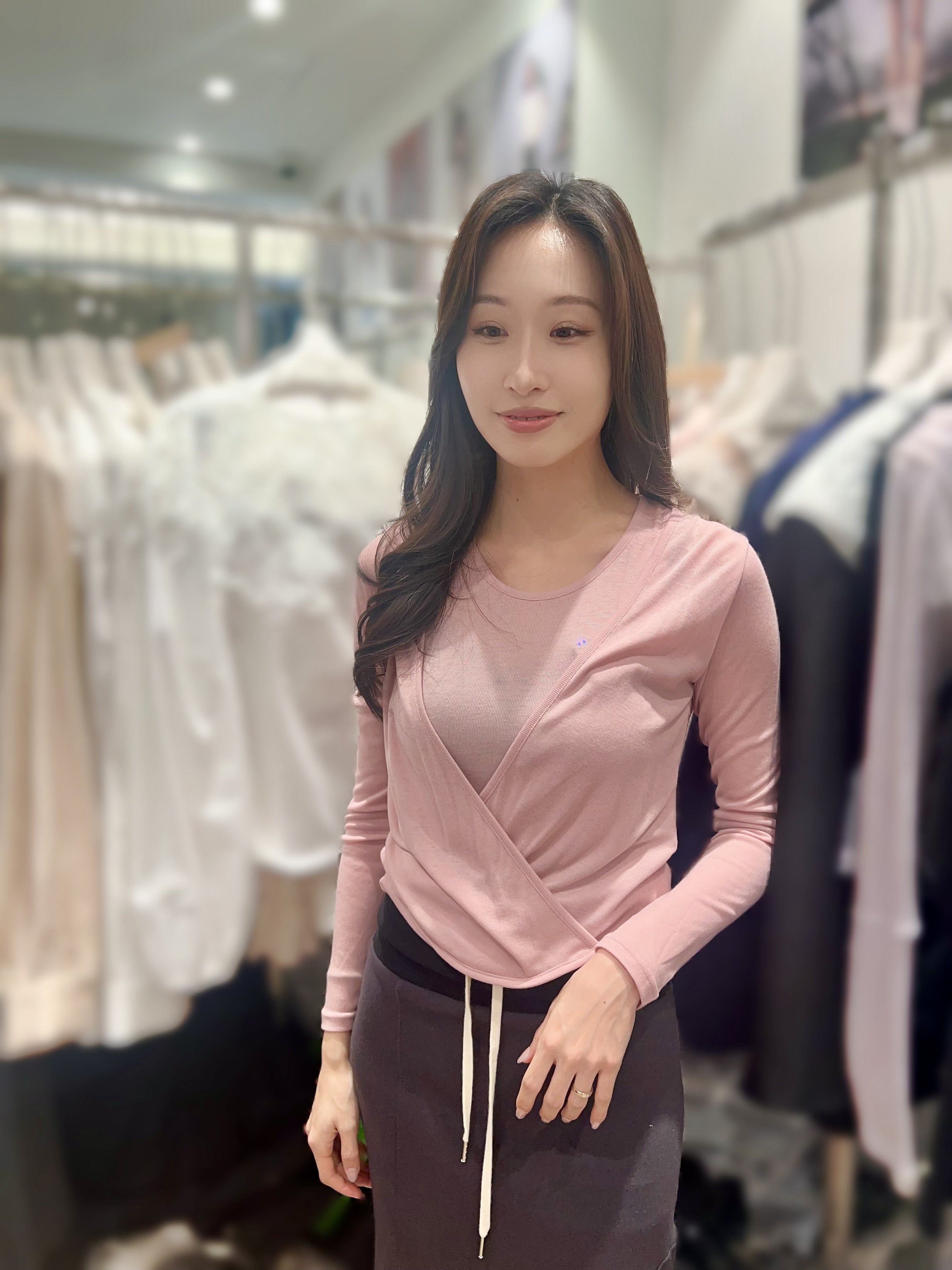 FT12 胸38 -56  長22 $439 (一口價)