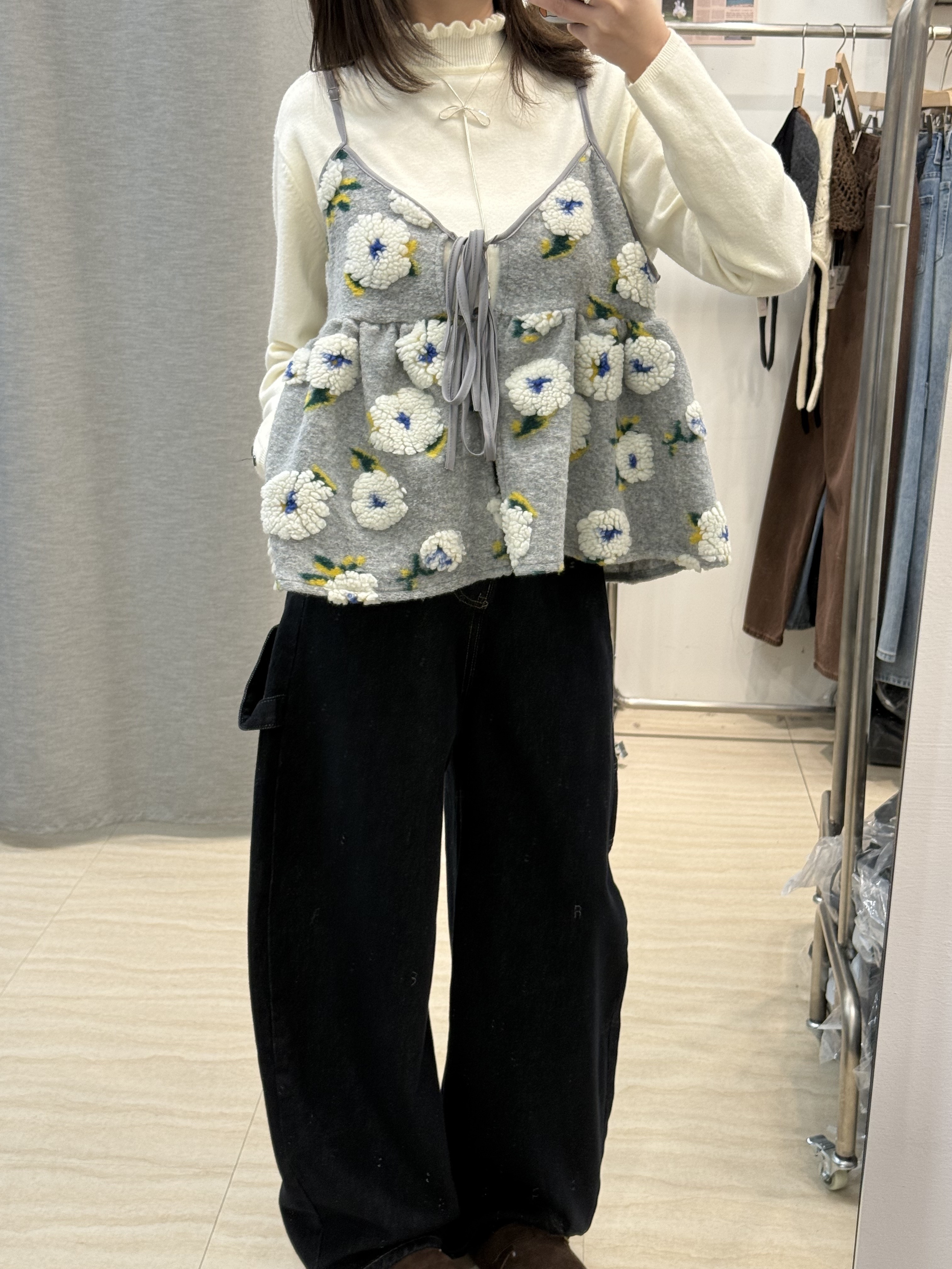 立體花朵綁帶背心（任兩件半價）