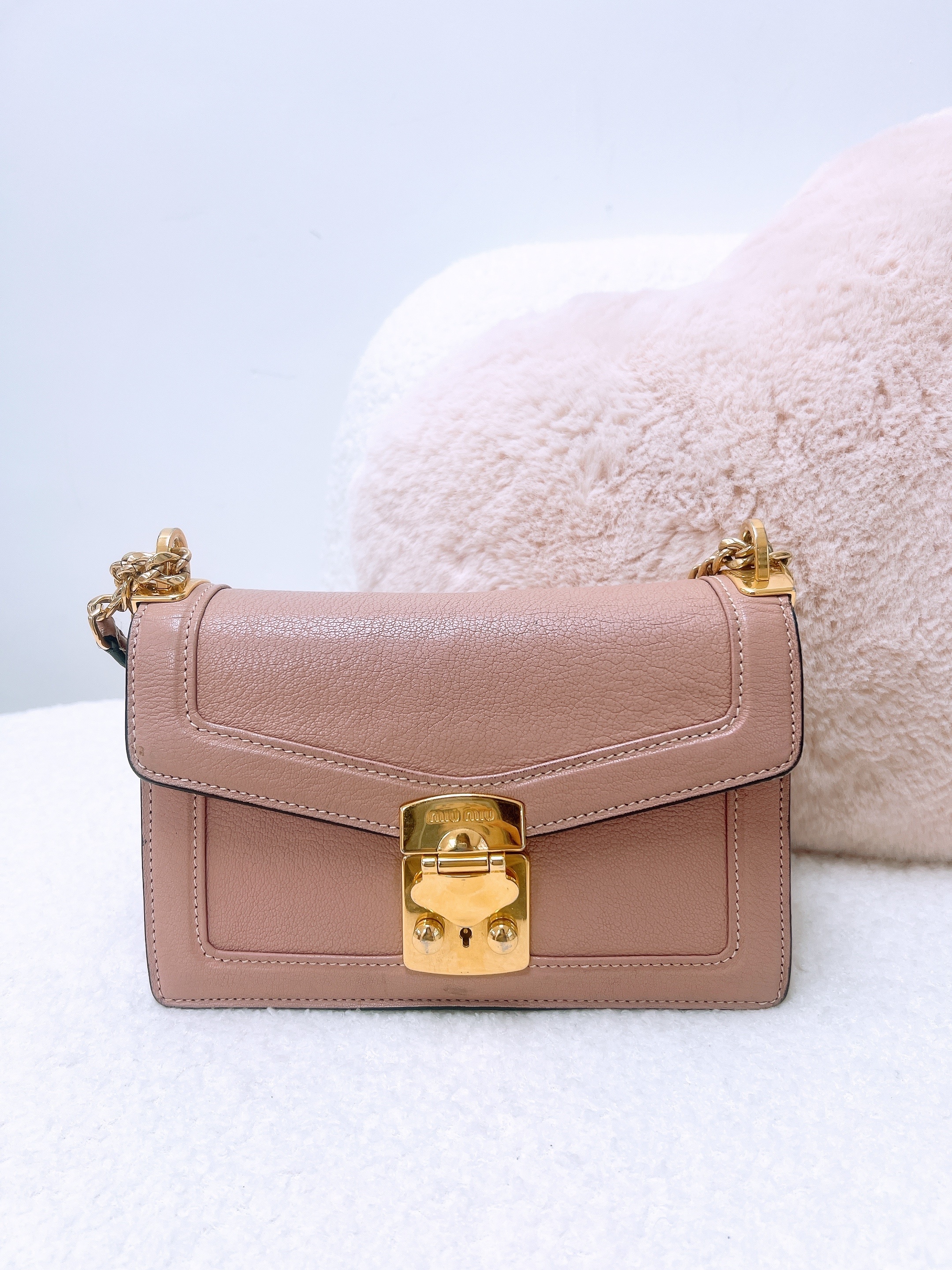 Miu miu chain bag pink