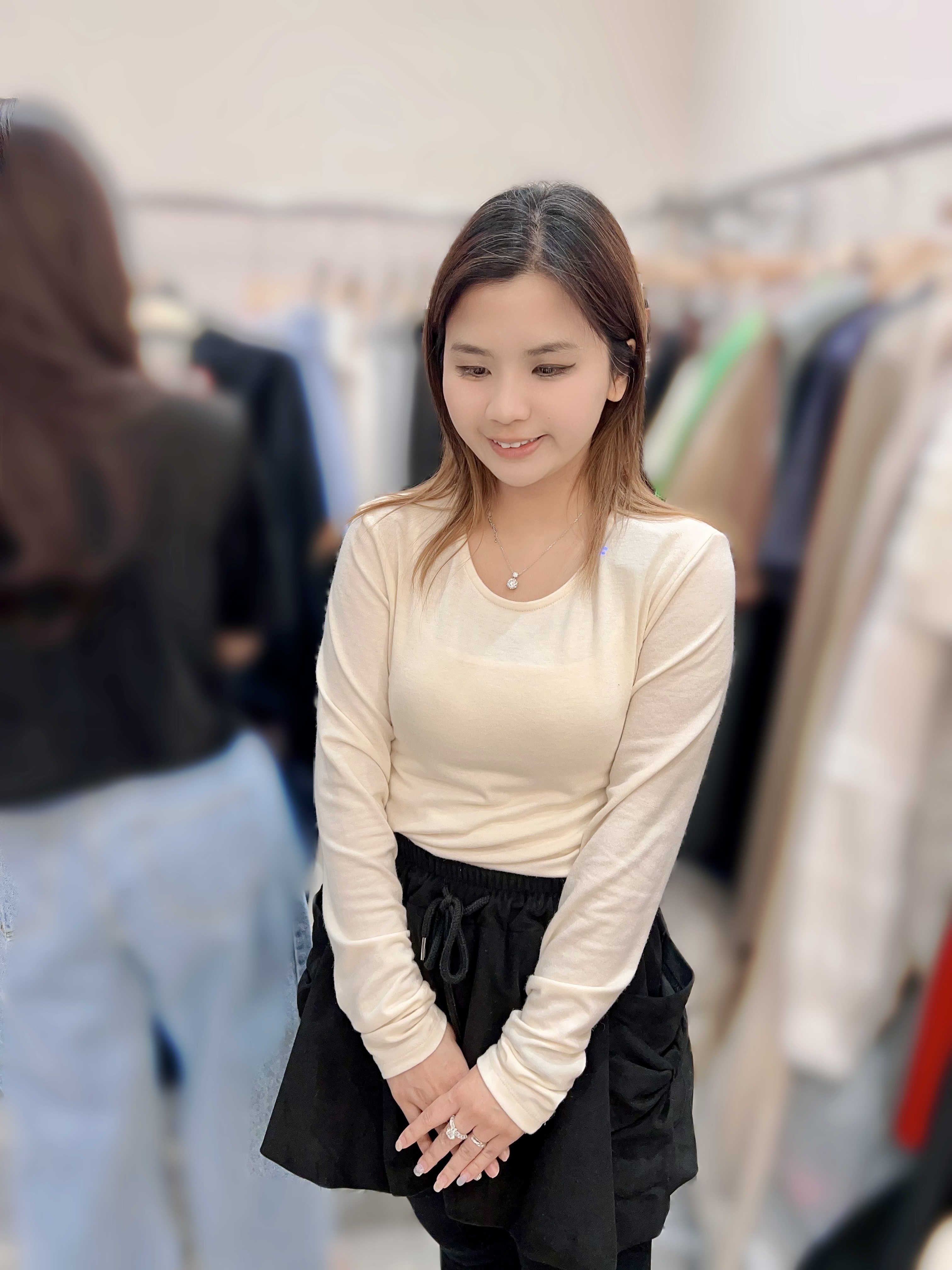 HZ07 胸 36-60 長24.5 $339 (一口價)