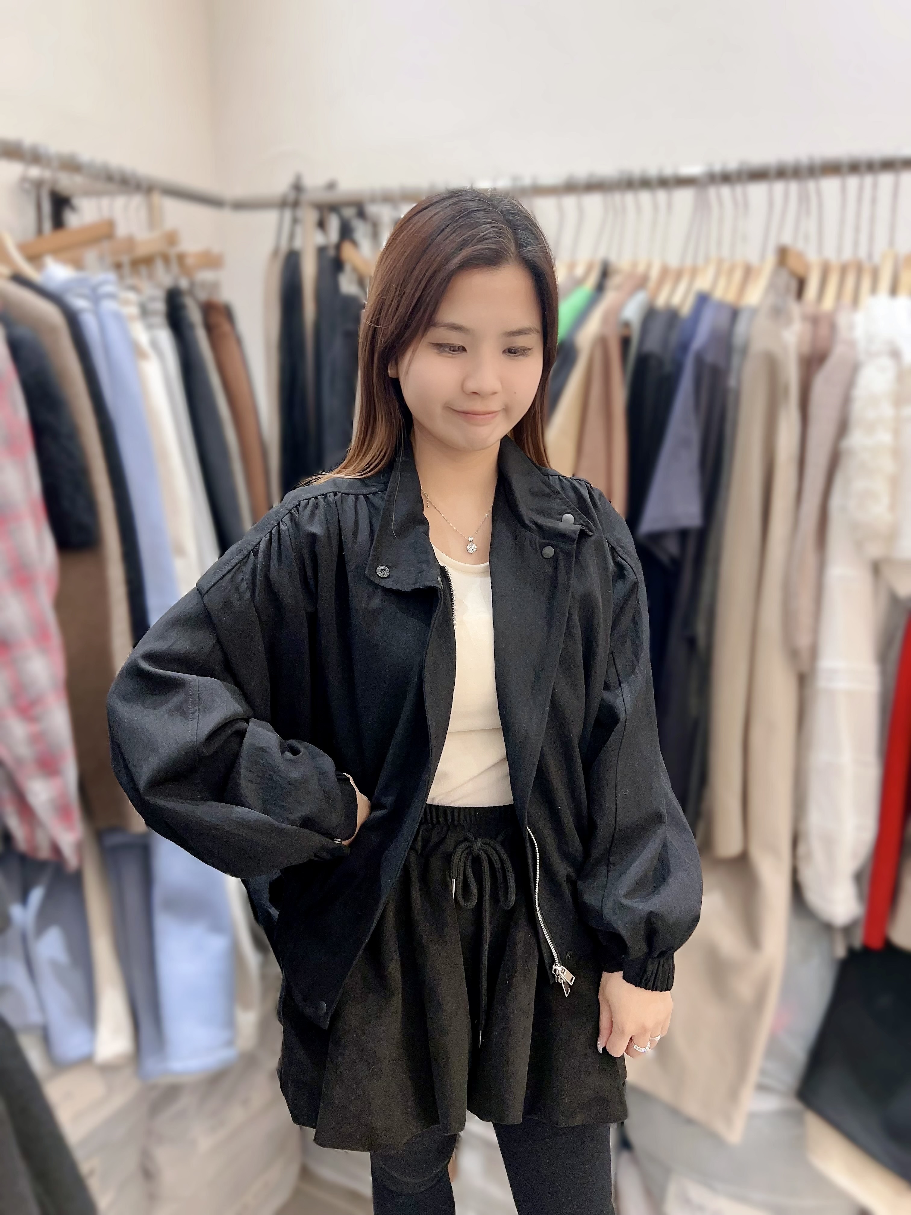 HZ18 胸 54 長22.5 $999 (一口價)