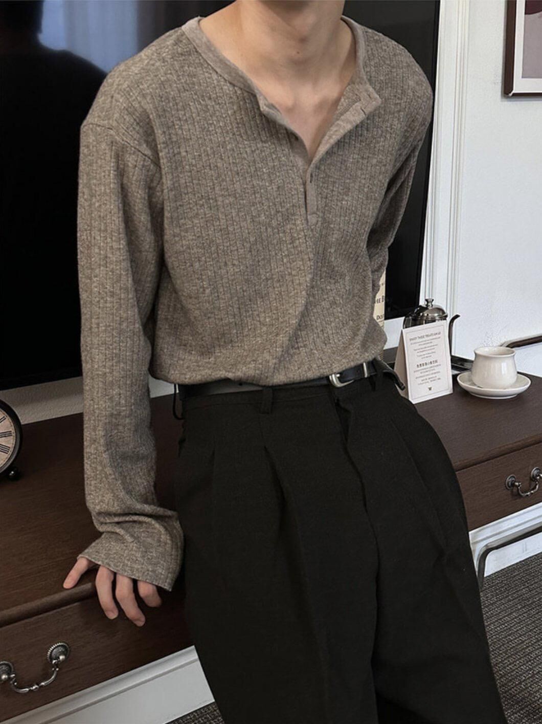 暗直紋半開胸長袖衫 D.B.Y.M-080T