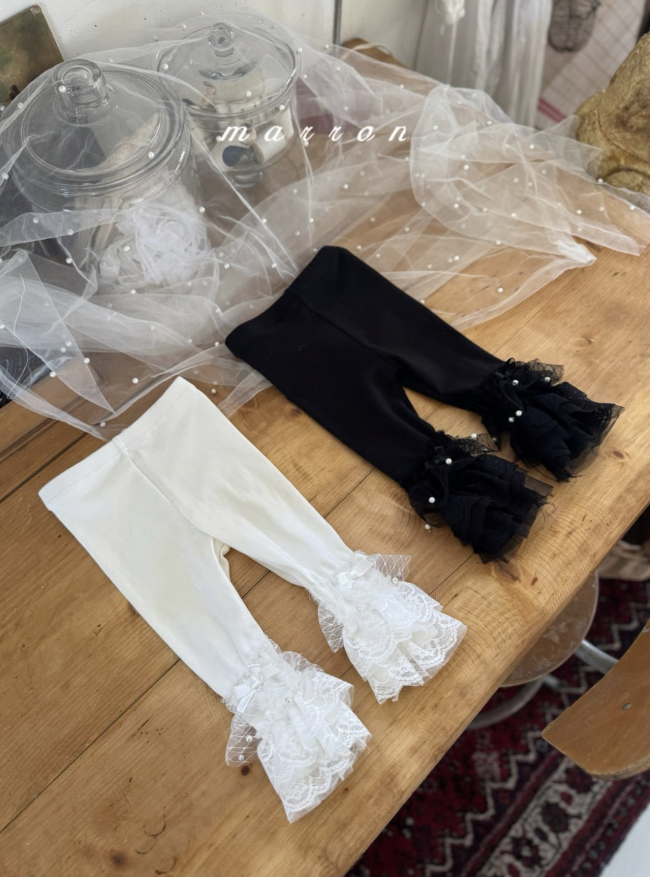 Marron Lace Cancan Leggings