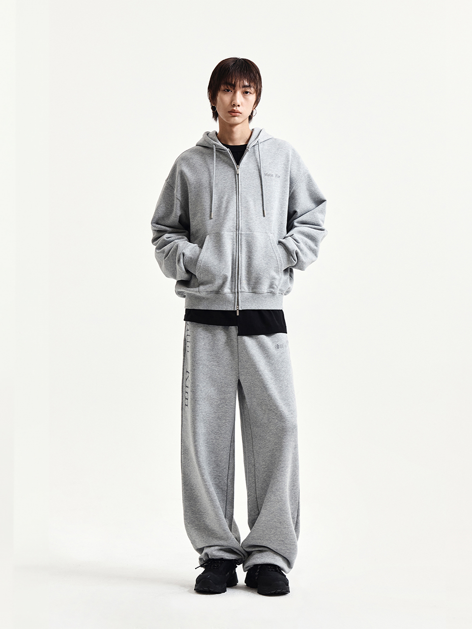 LOGO印花運動褲 灰色