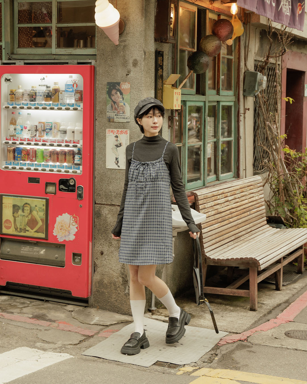 Plaid bow tie design spaghetti strap short dress, available in two colors.S/M【01087250】in stock+pre-order