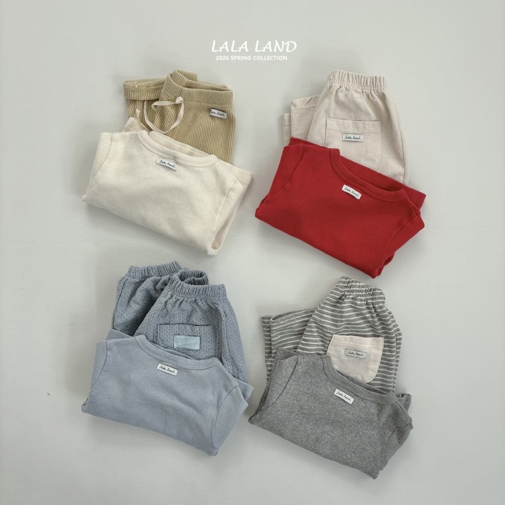 韓國🇰🇷 LALA LAND 純色透氣背小標長袖上衣(XS-XL)