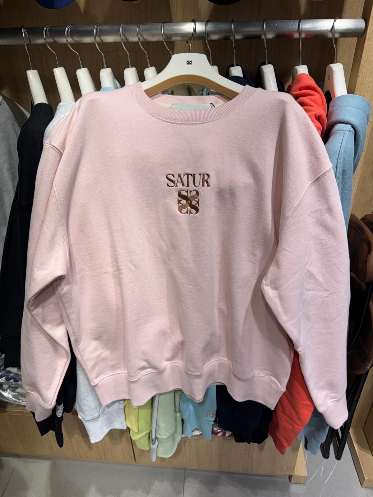 Satur｜必買25折扣款🌟極少庫存🌟|男女寬鬆版Small Logo Sweashirt SA251MTM03 [4 colors]
