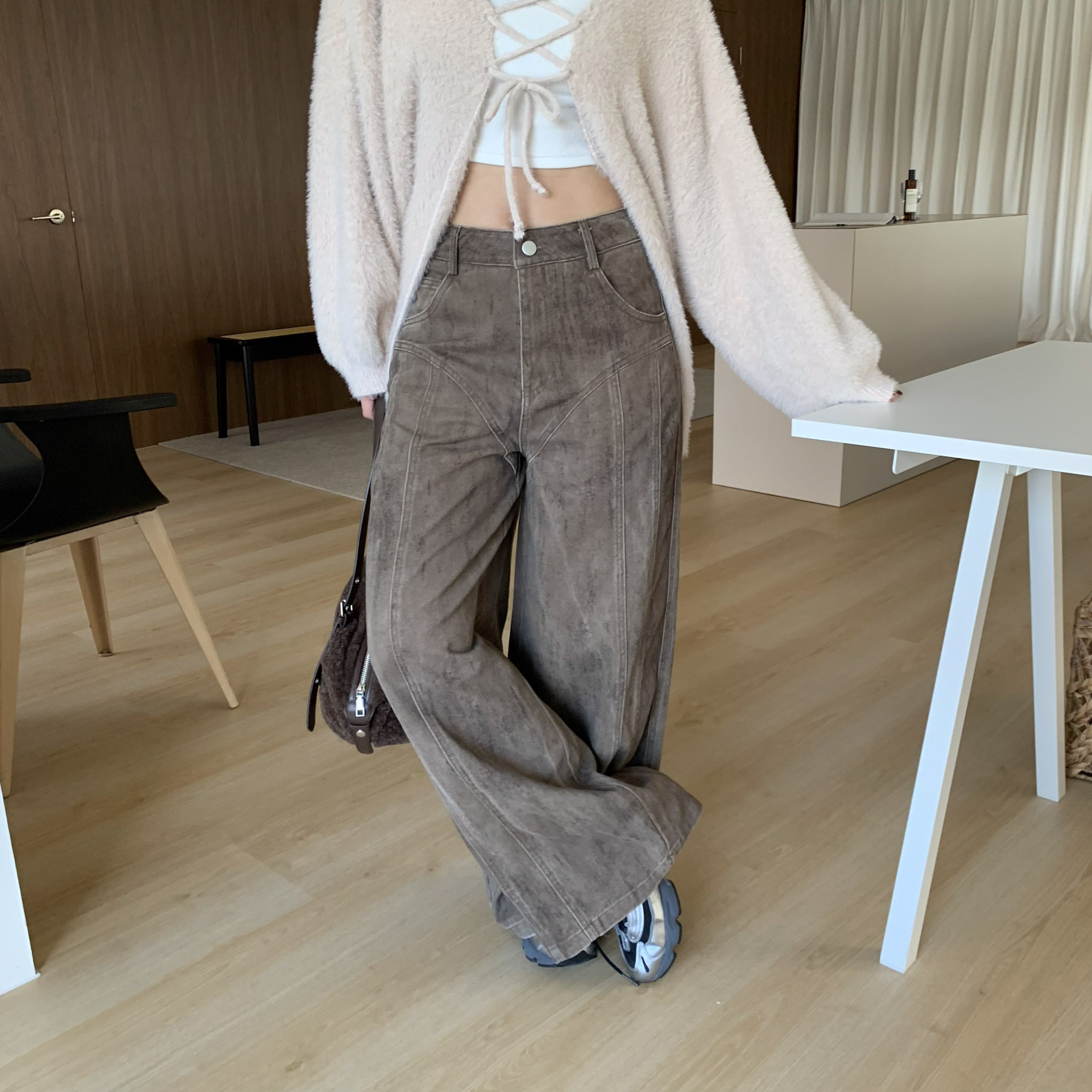 ISA_秋冬可可咖 復古水洗做舊直筒牛仔褲_51228