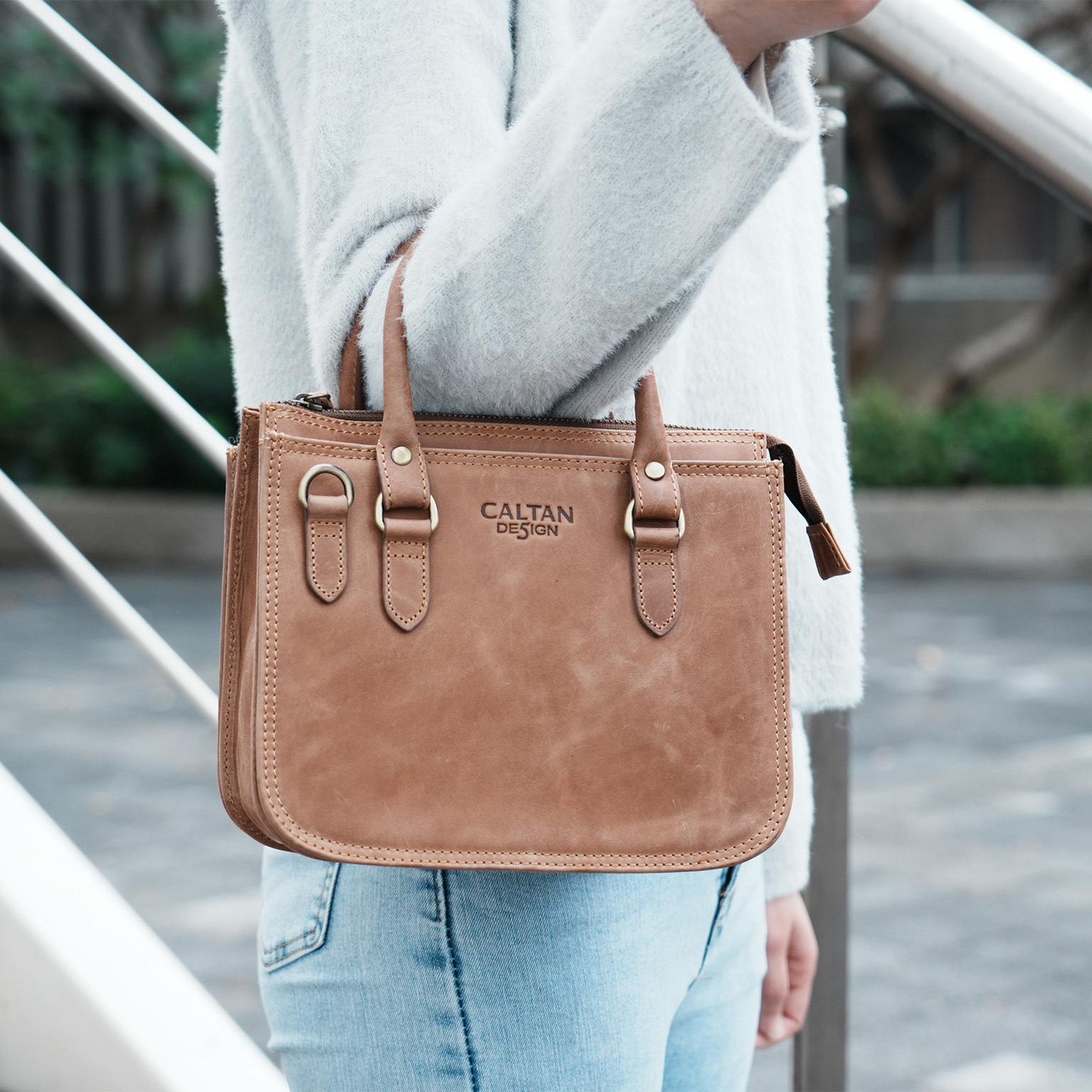 手提/斜背多功能馬鞍包-五色(5465)