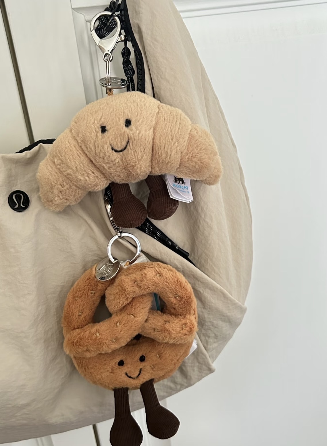 （3月初到貨）可愛爆擊💘Jellycat吊飾 10款