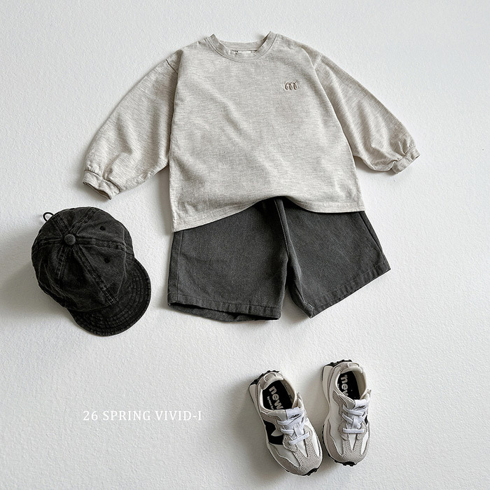 正韓春vividi 四色簡單勾勒上衣