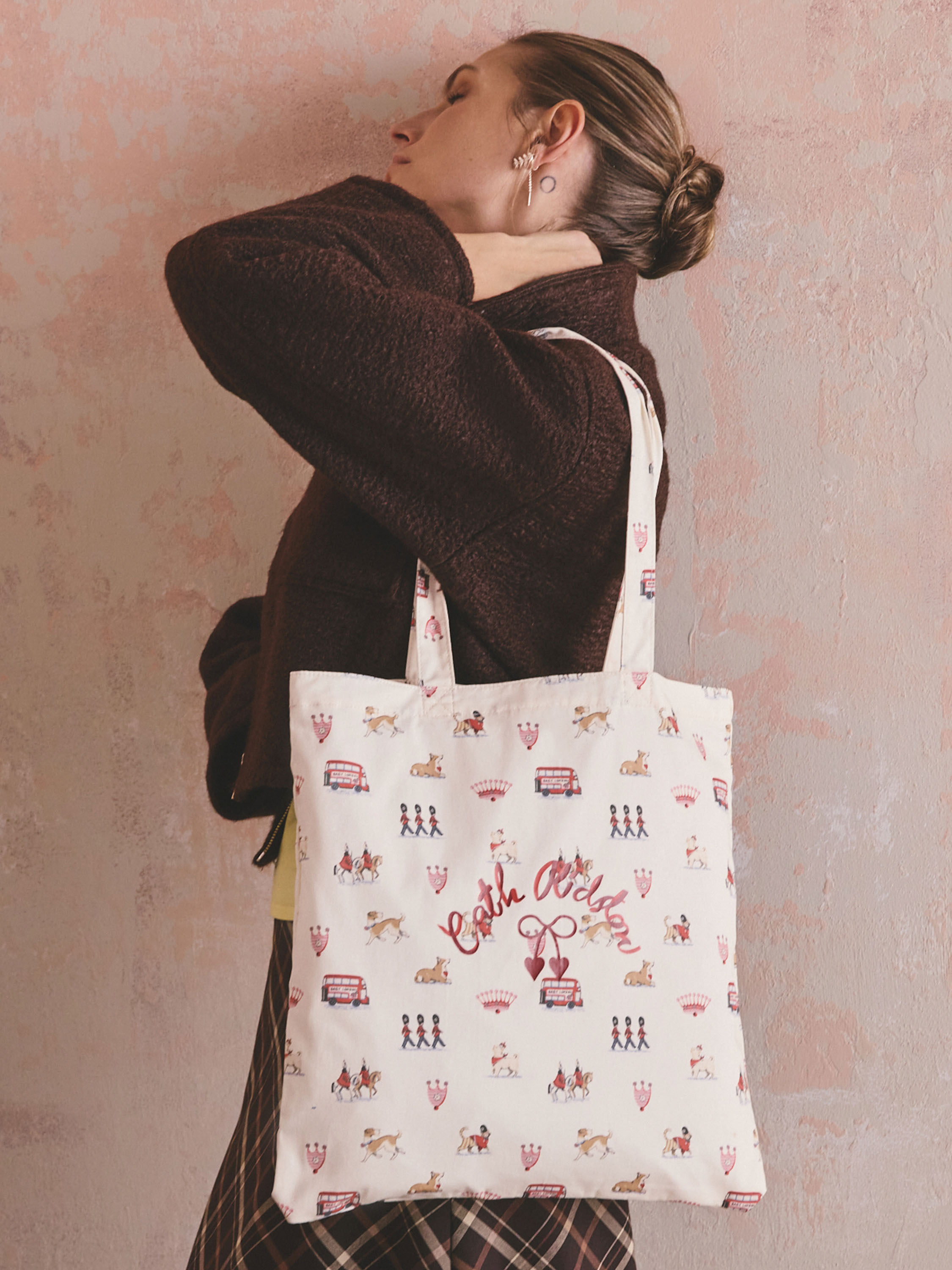 Queenies London 純棉印花直式書袋