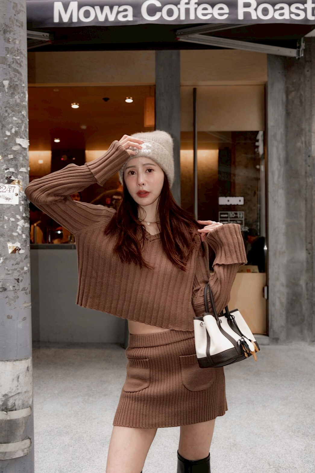 坑條口袋針織褲裙_AMISSA（咖）