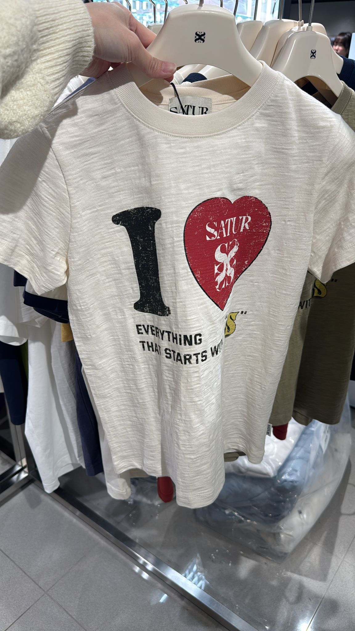 Satur｜官網未上架新款(W)I Love Satur SA262WTS08 [3 colors]