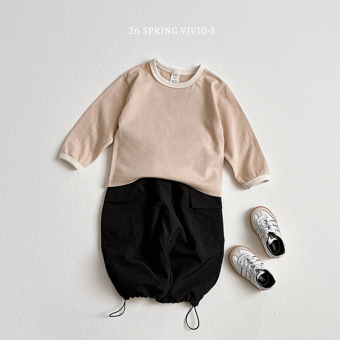 正韓春vividi 三色撞色滾邊上衣