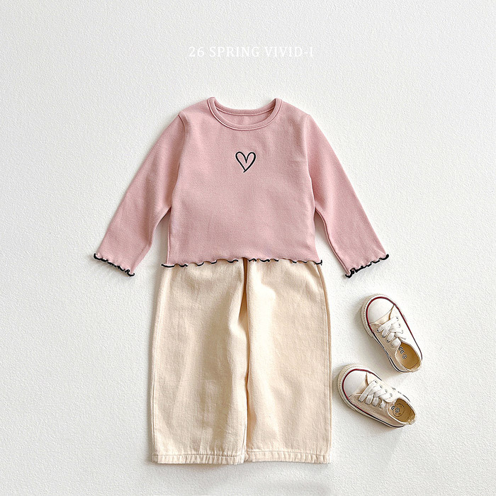 正韓春vividi 三色愛心捲邊合身上衣