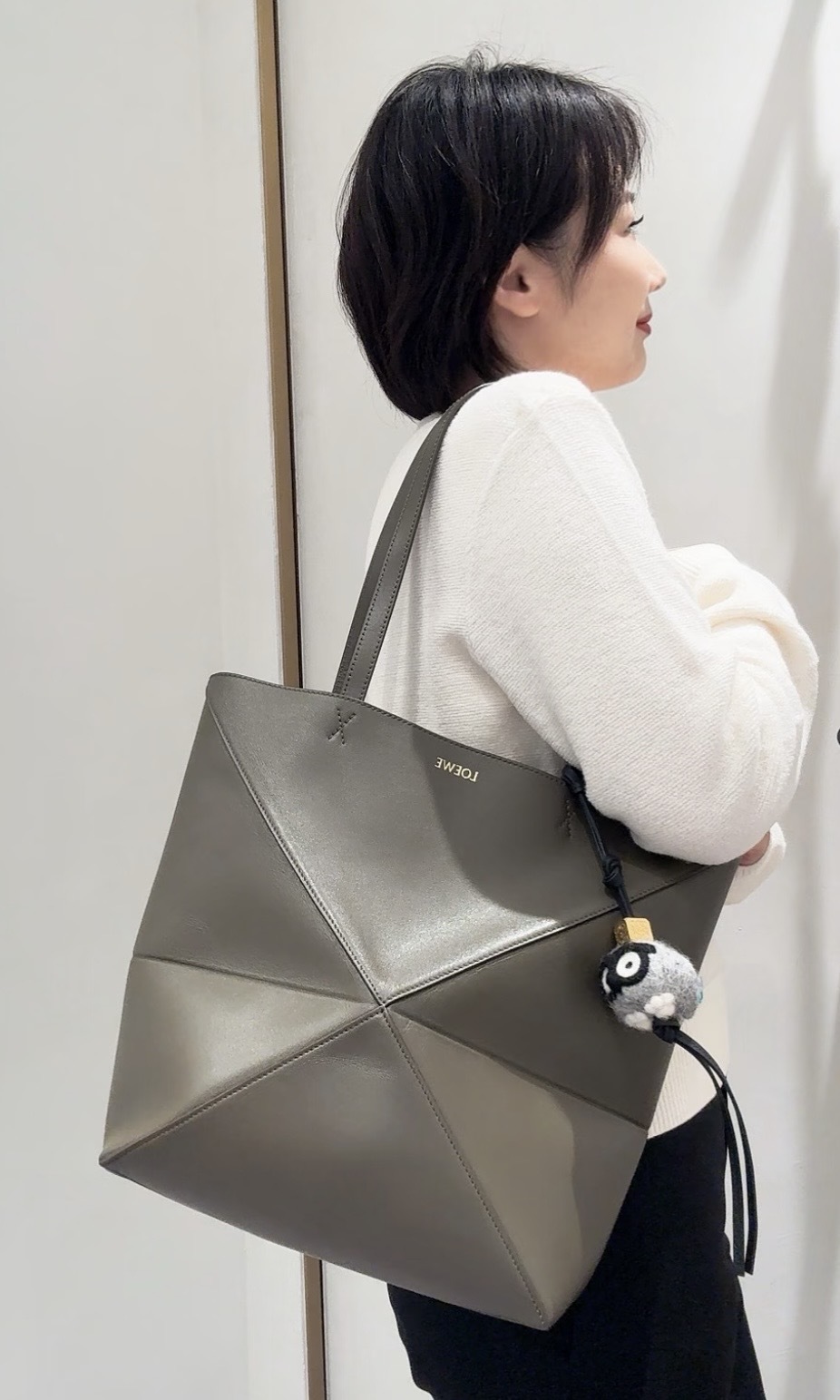 LOEWE fold medium 沙色