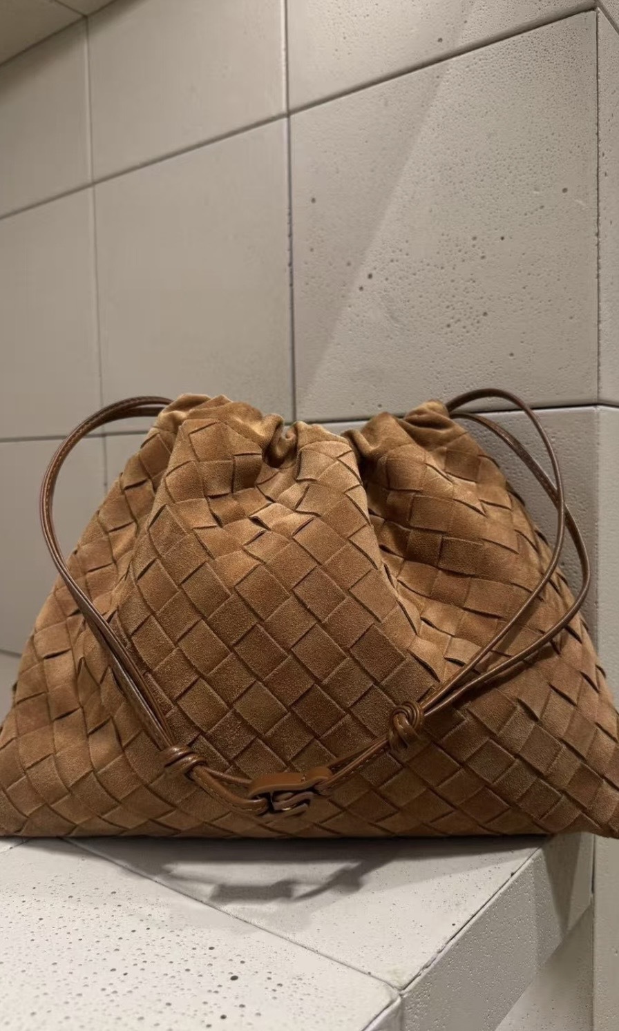 Bottega Veneta BV Intrecciato dustbag small